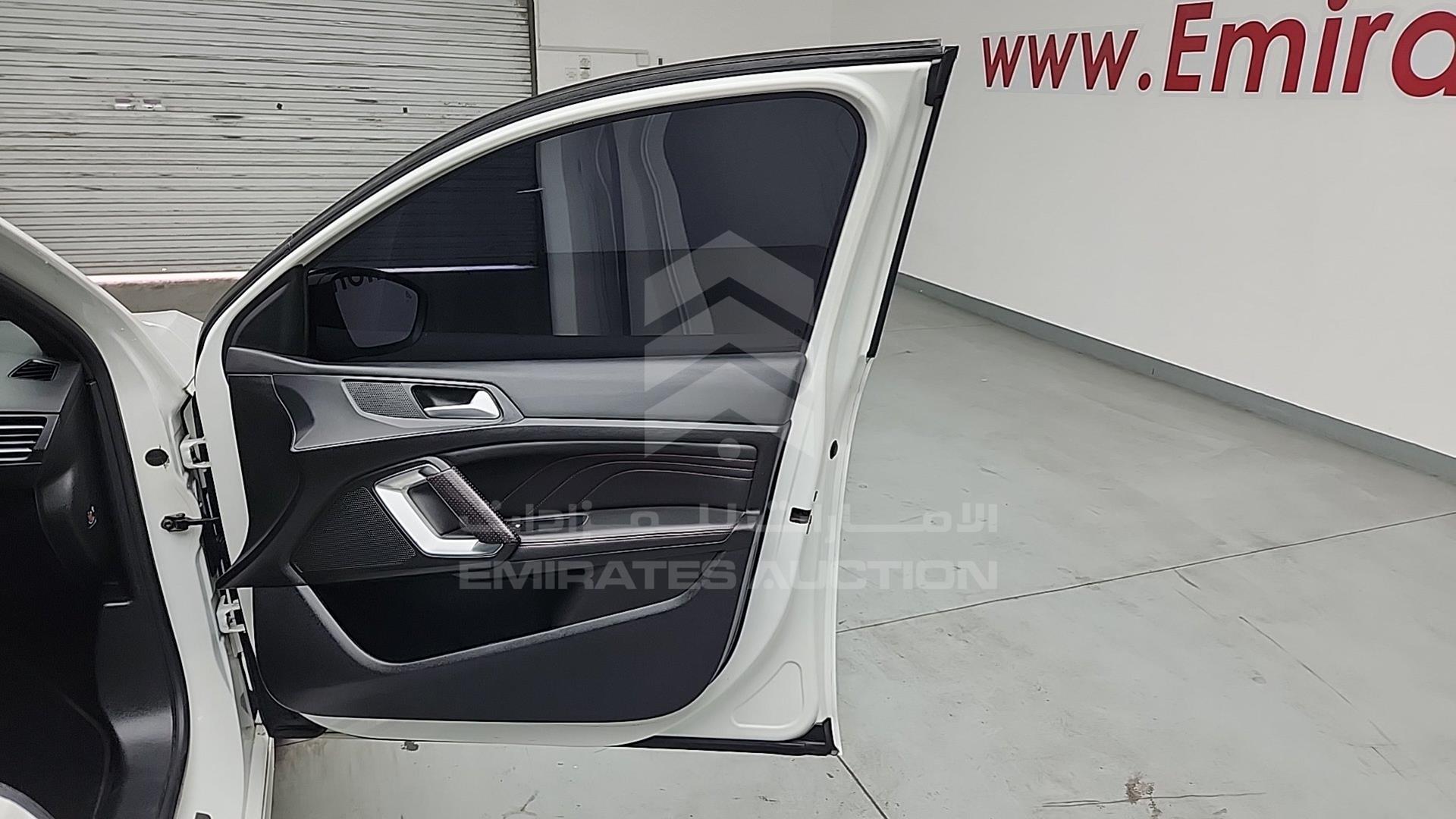2016 PEUGEOT 308 VIN: VF3L35GY0GS001196