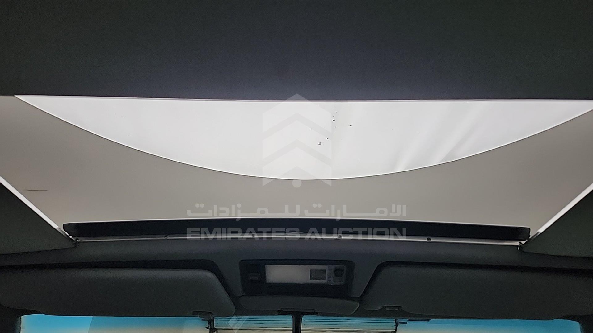 1990 MERCEDES CE 300 VIN: WDBEA51D6LB147139