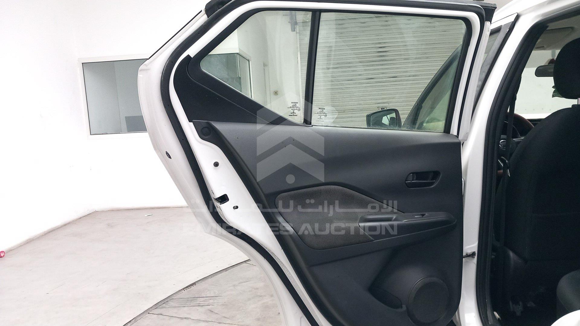 2018 NISSAN KICKS VIN: 3N1CP5C99JL467361