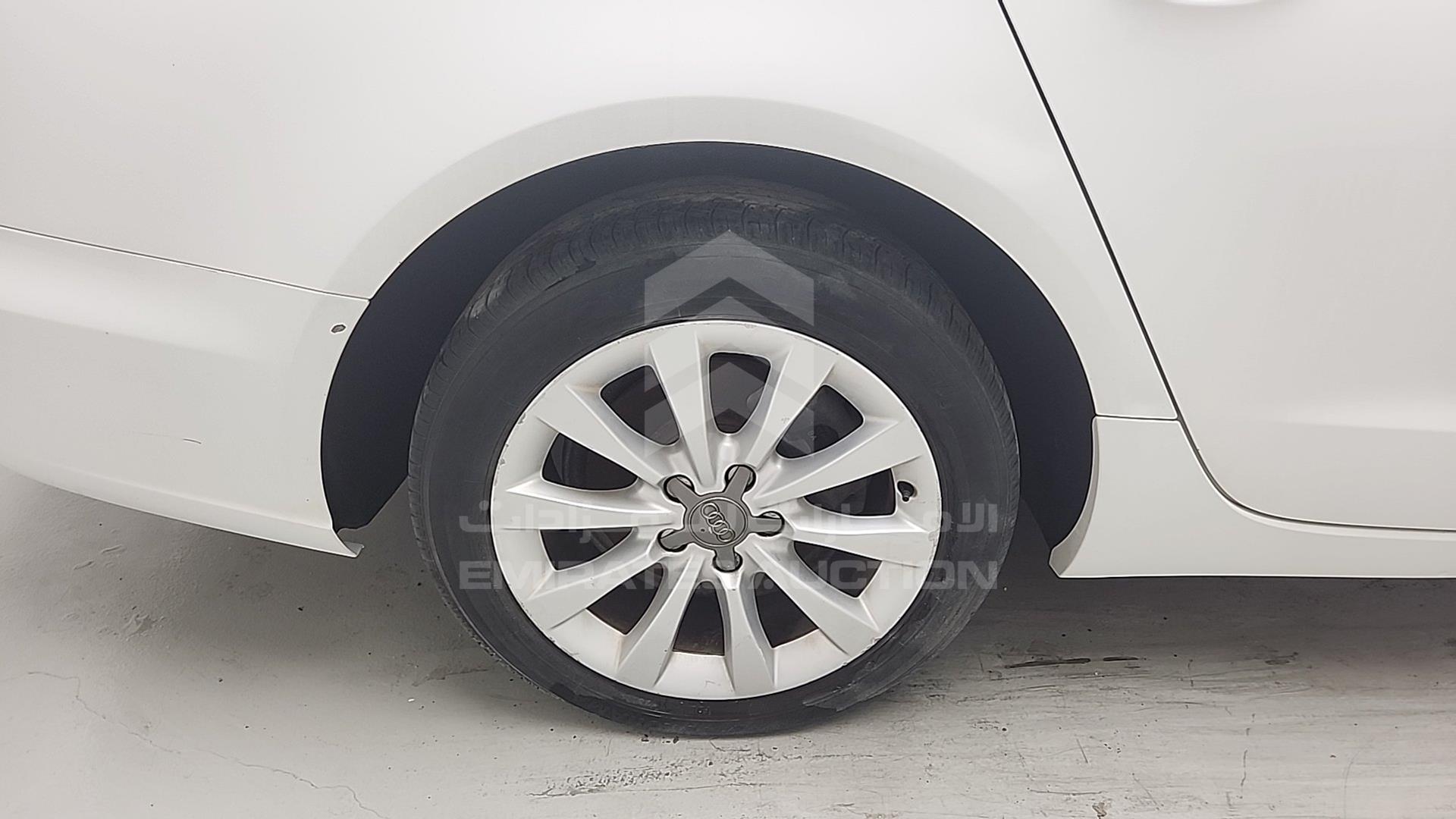 2013 AUDI A6 VIN: WAUAFCFC7DN087603