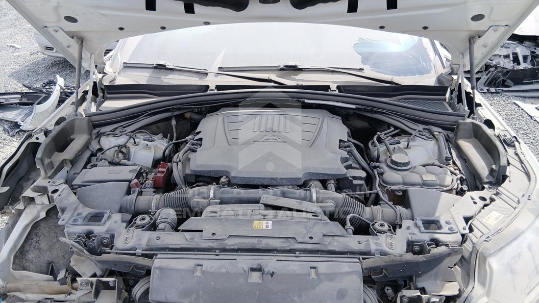 2018 Range Rover Velar — Engine Bay — Photo 27