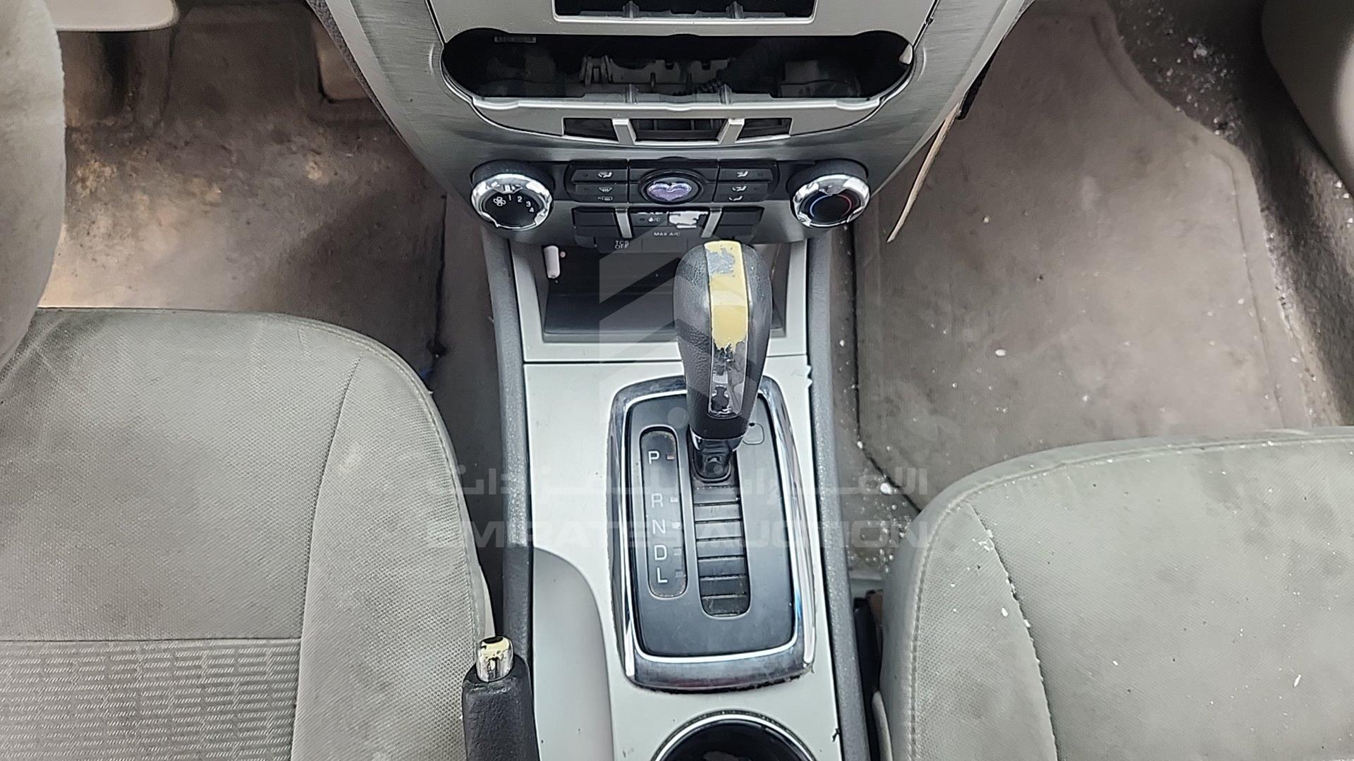 2012 FORD FUSION VIN: 3FAHP0GA2CR208792