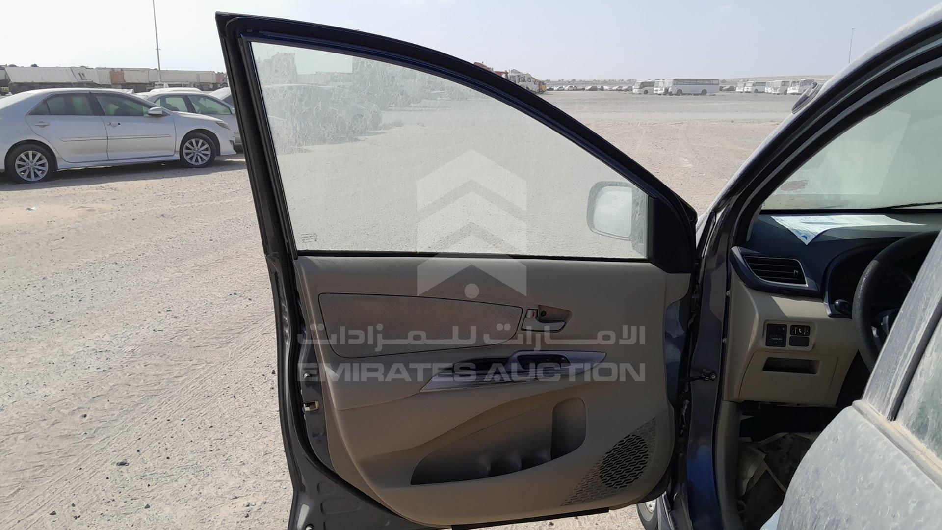 2015 TOYOTA AVANZA VIN: MHKMC13FXFK010780