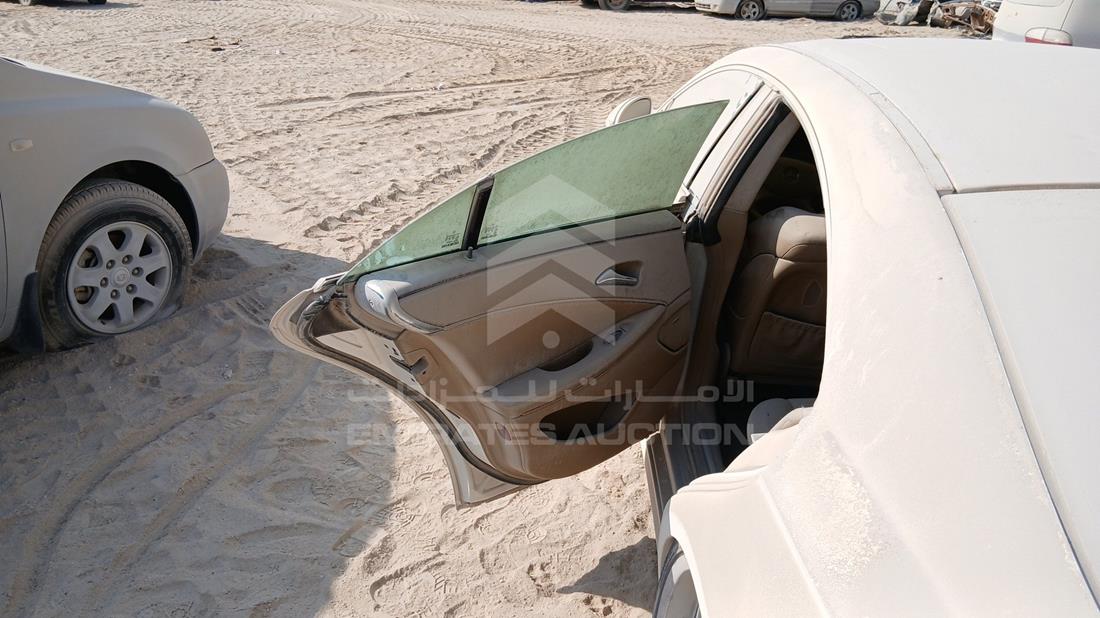 مرسيدس CL 550 2005 — الباب الخلفي الأيسر — صورة 18
