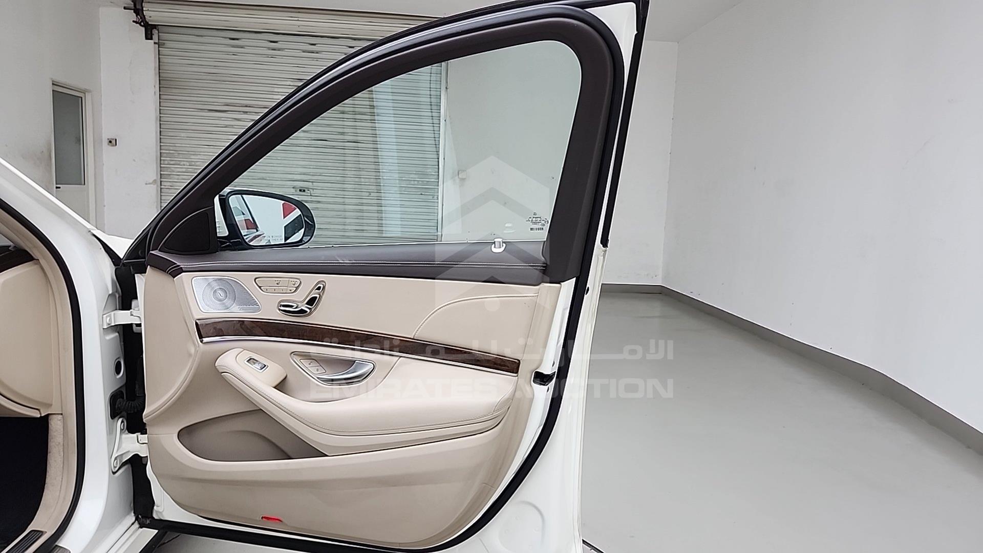 2014 MERCEDES S 550 VIN: WDDUG8FB3EA043839