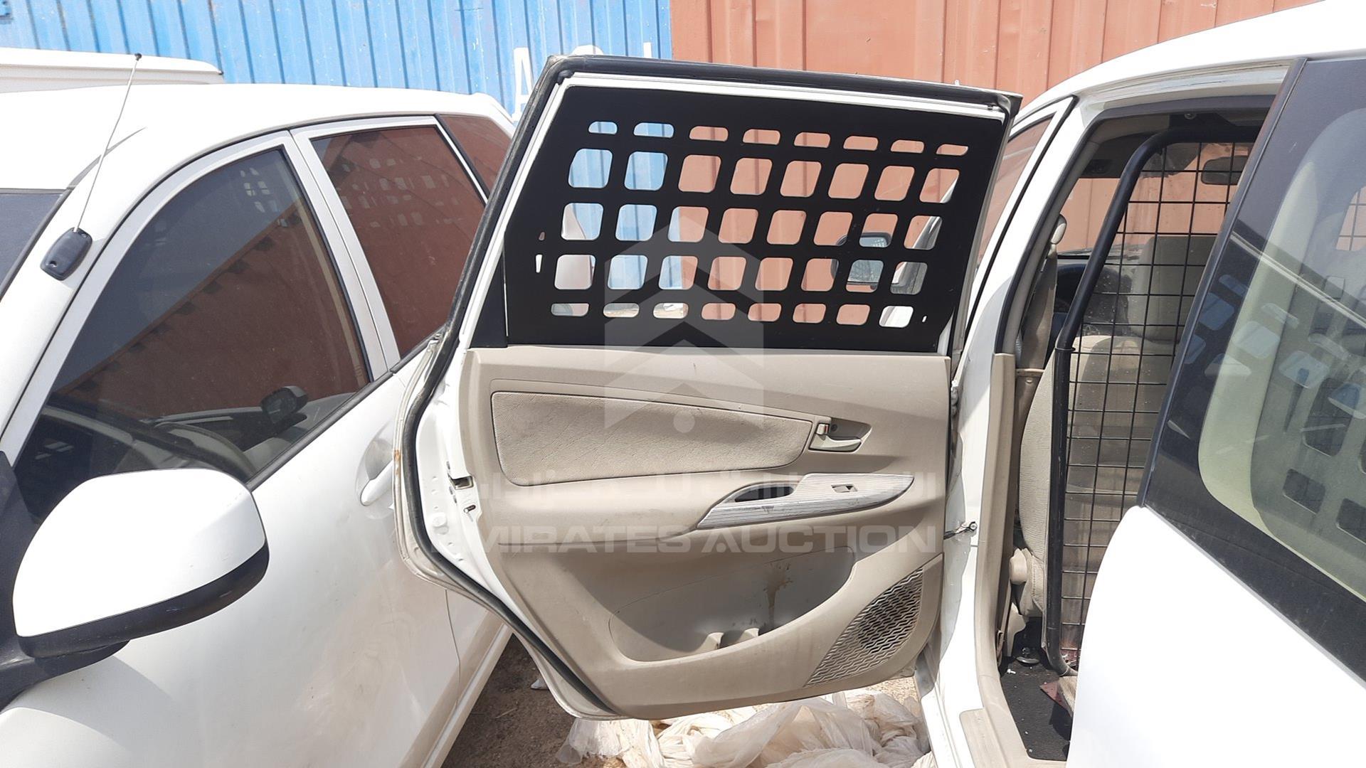 2015 TOYOTA AVANZA VIN: MHKMC13F7FK020036