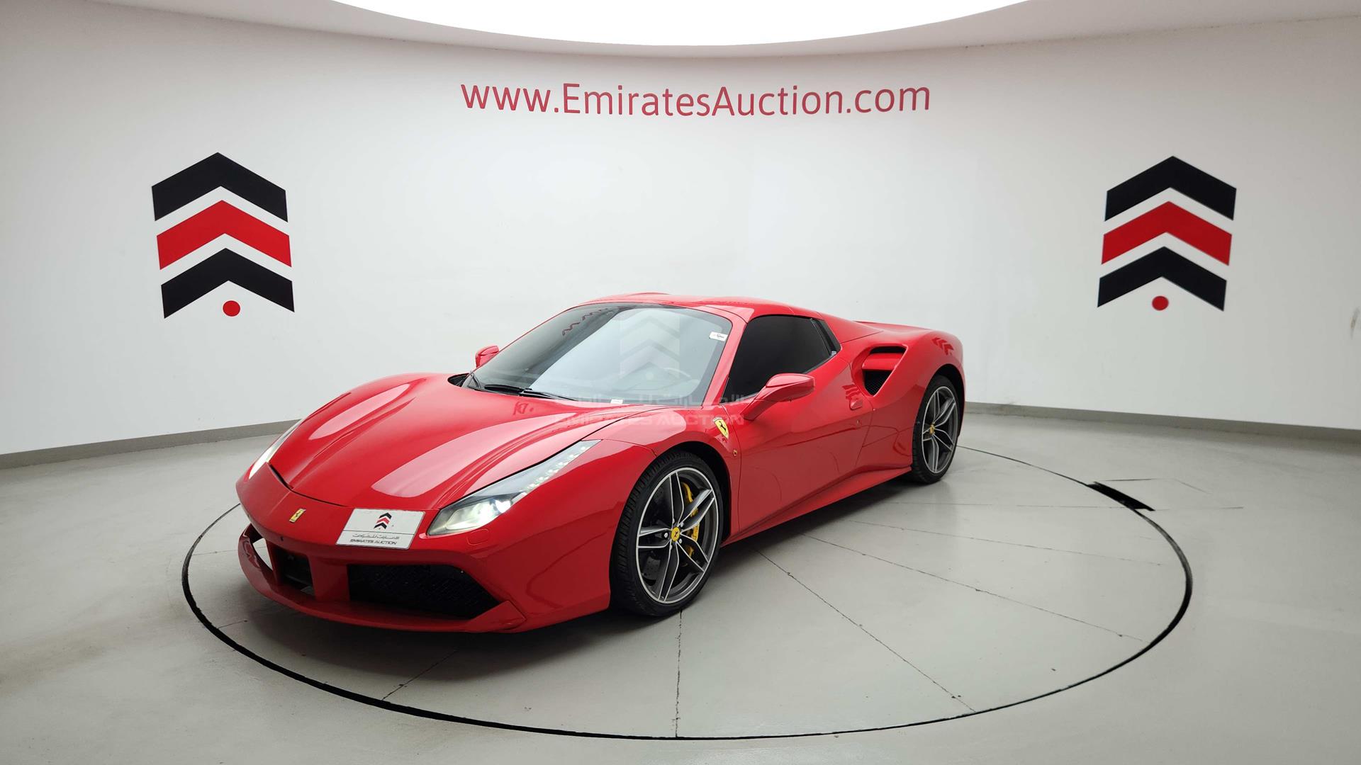 2019 FERRARI 488 VIN: ZFF80AMT4K0239066