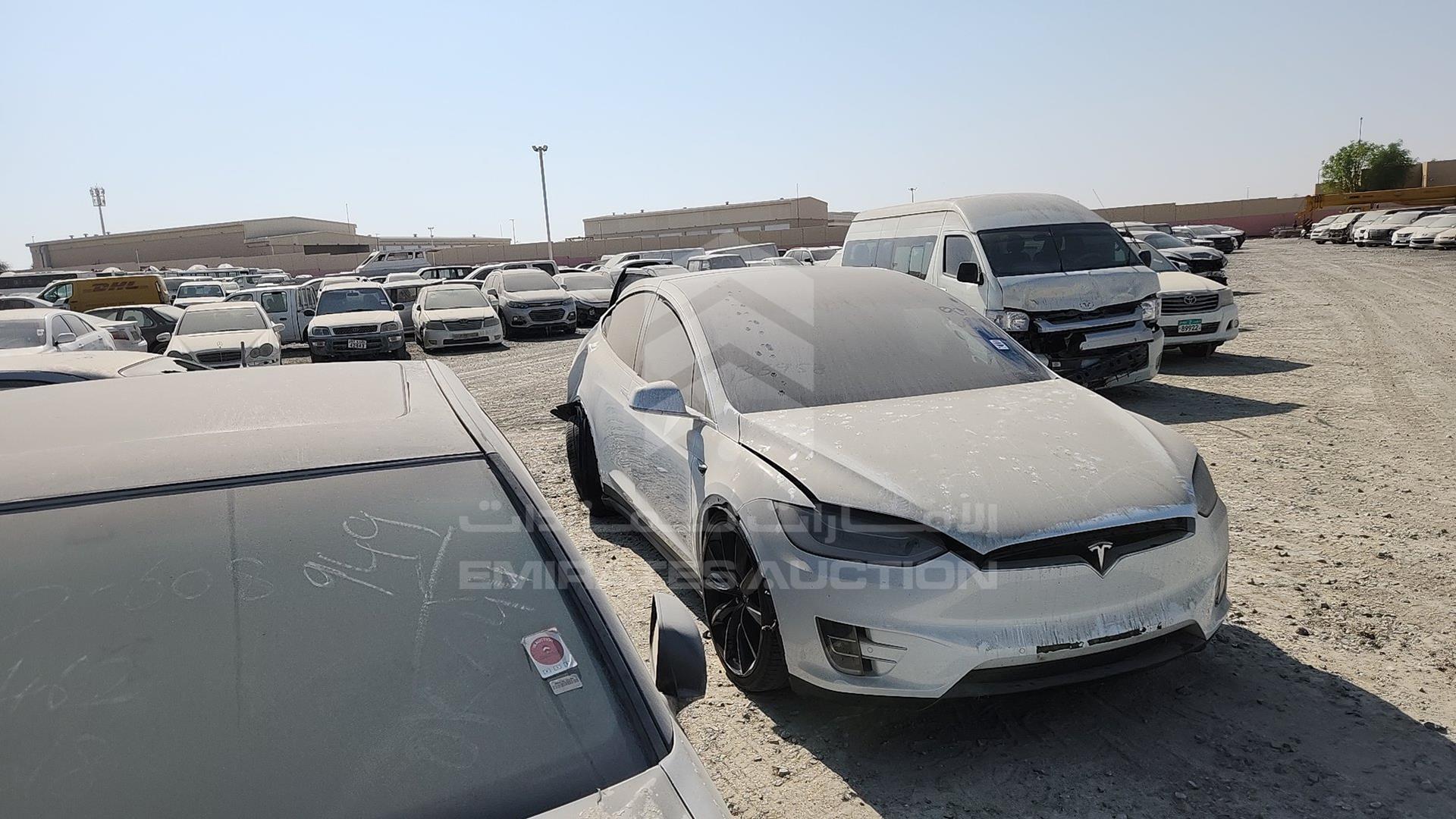 2020 TESLA MODEL X VIN: 5YJXCCE27LF216354