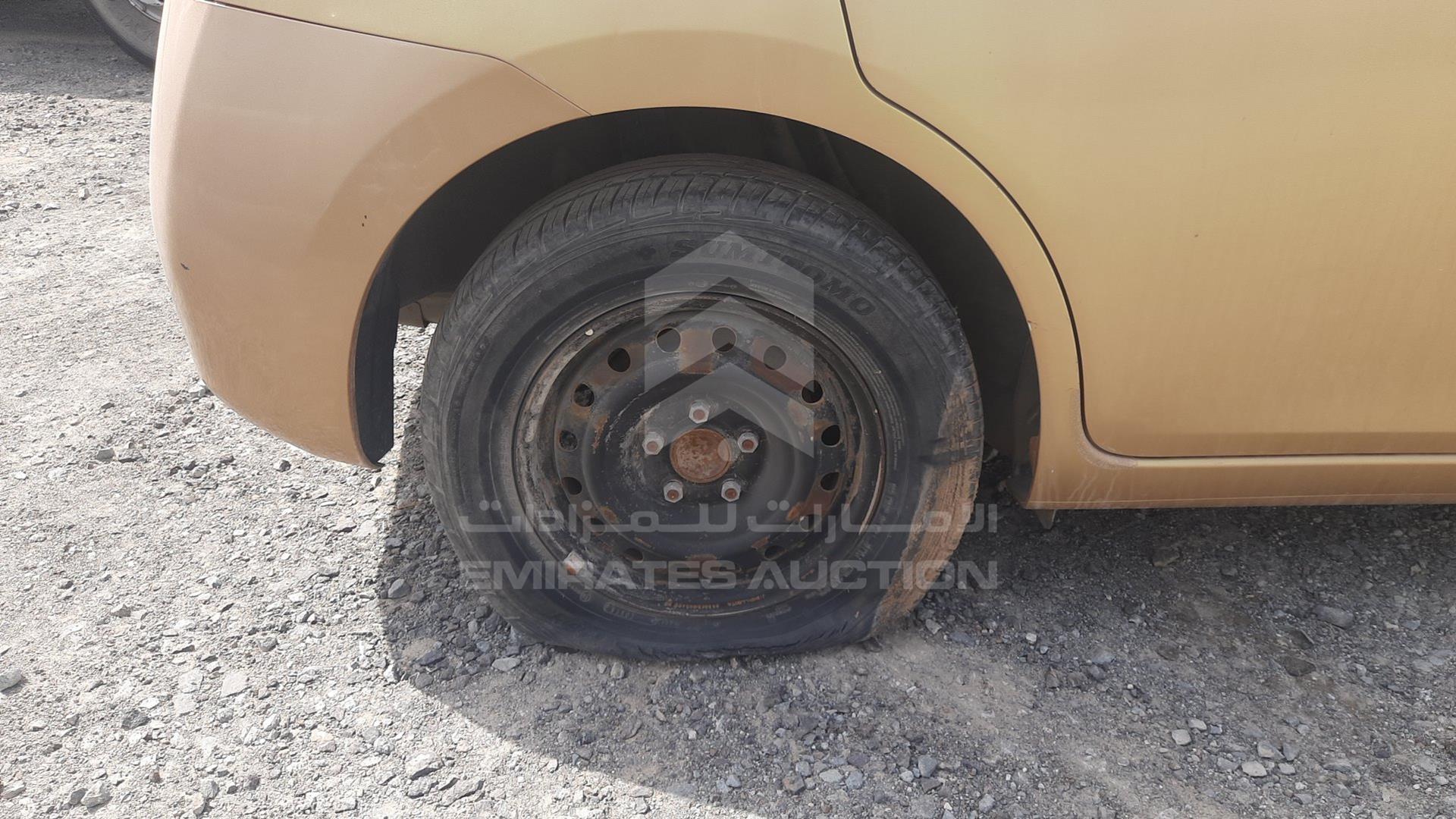 2014 NISSAN TIIDA VIN: MNTBC2C94E6002157