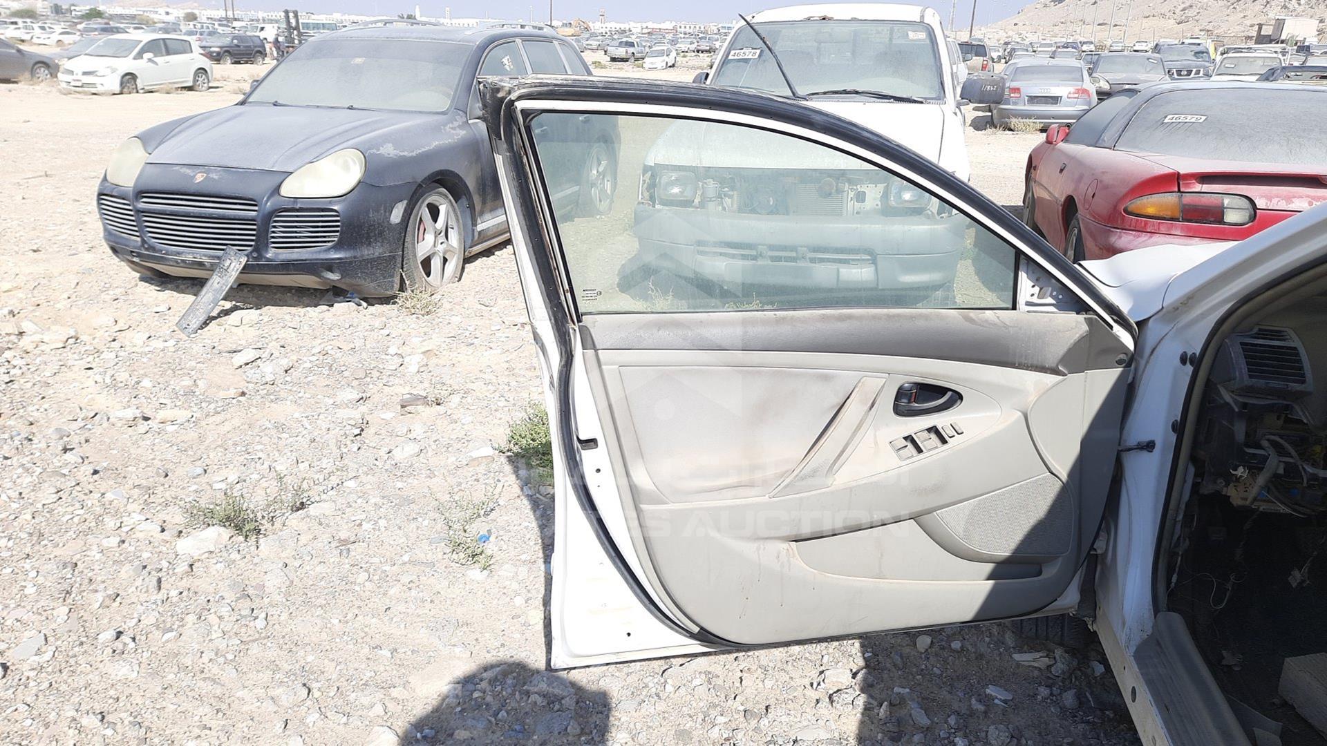 2007 TOYOTA CAMRY VIN: 6T1BE42K07X451477