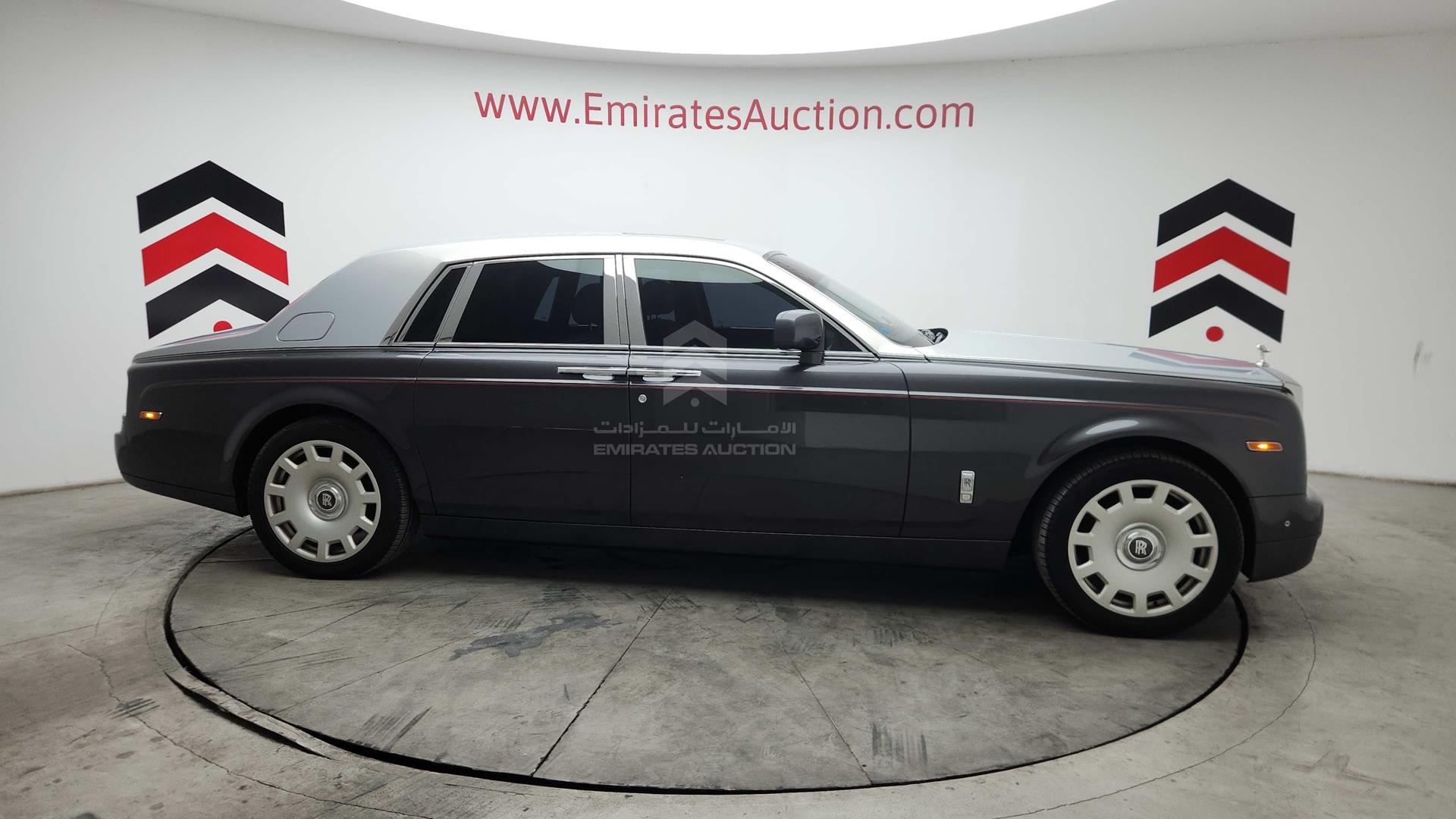 2013 ROLLS-ROYCE PHANTOM VIN: SCA681S02DUX72267