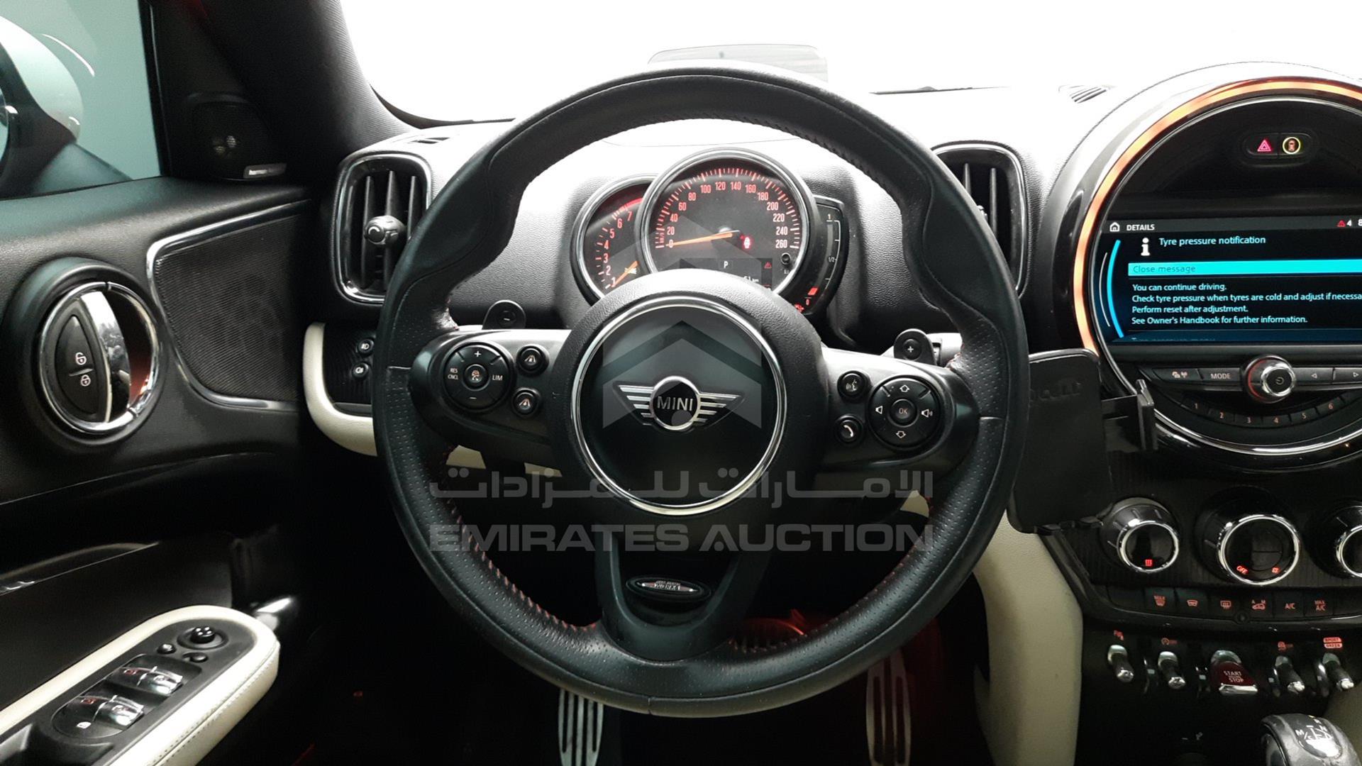 2018 MINI COOPER COUNTRYMAN VIN: WMWYT1107J3E88636