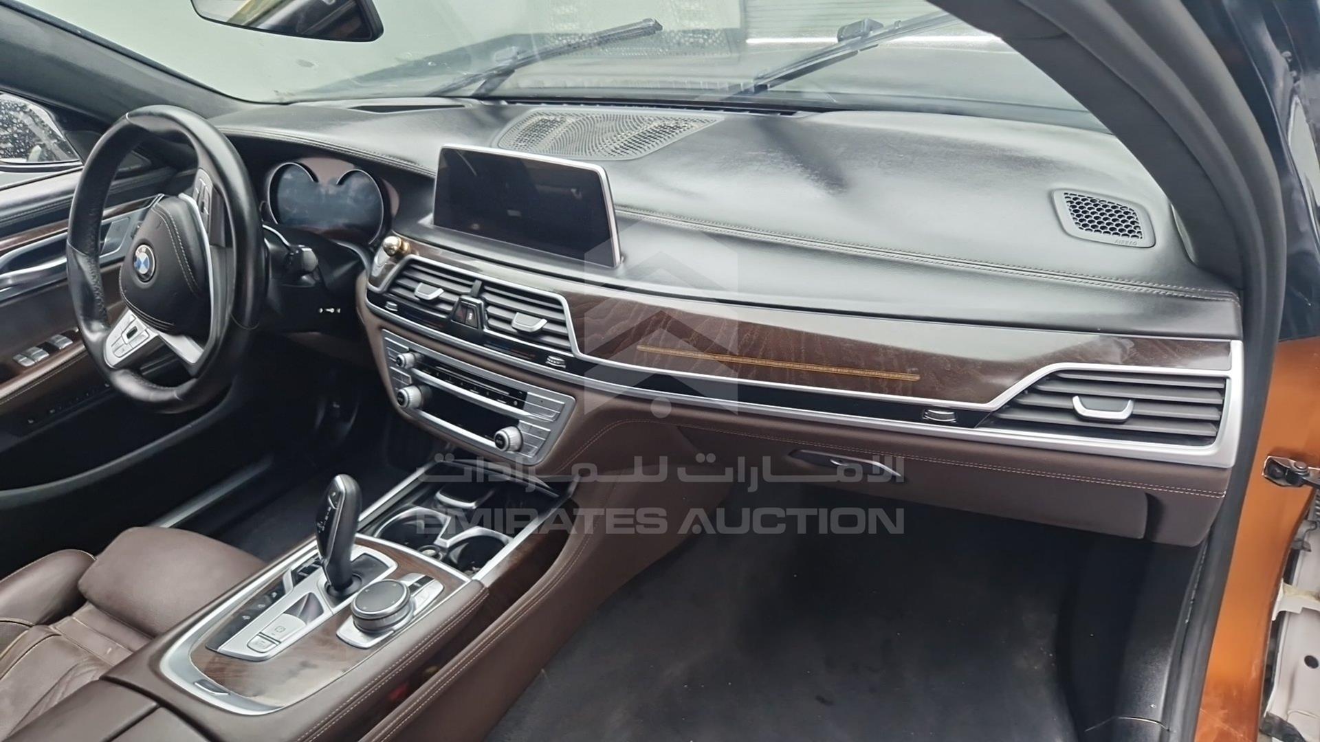 2018 BMW 740 LI VIN: WBA7E2107JBN84975