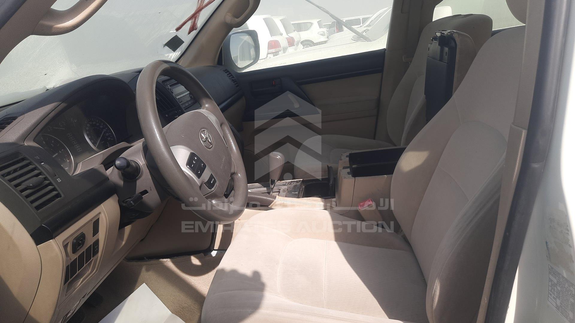 2013 TOYOTA LAND CRUISER VIN: JTMDU09J5D4064003