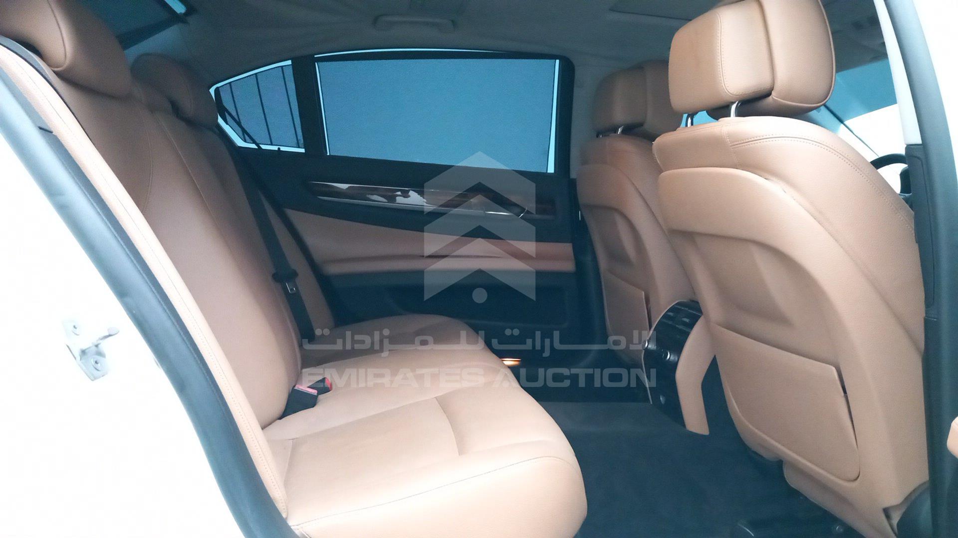 2014 BMW 730 VIN: WBAYE2102ED309335