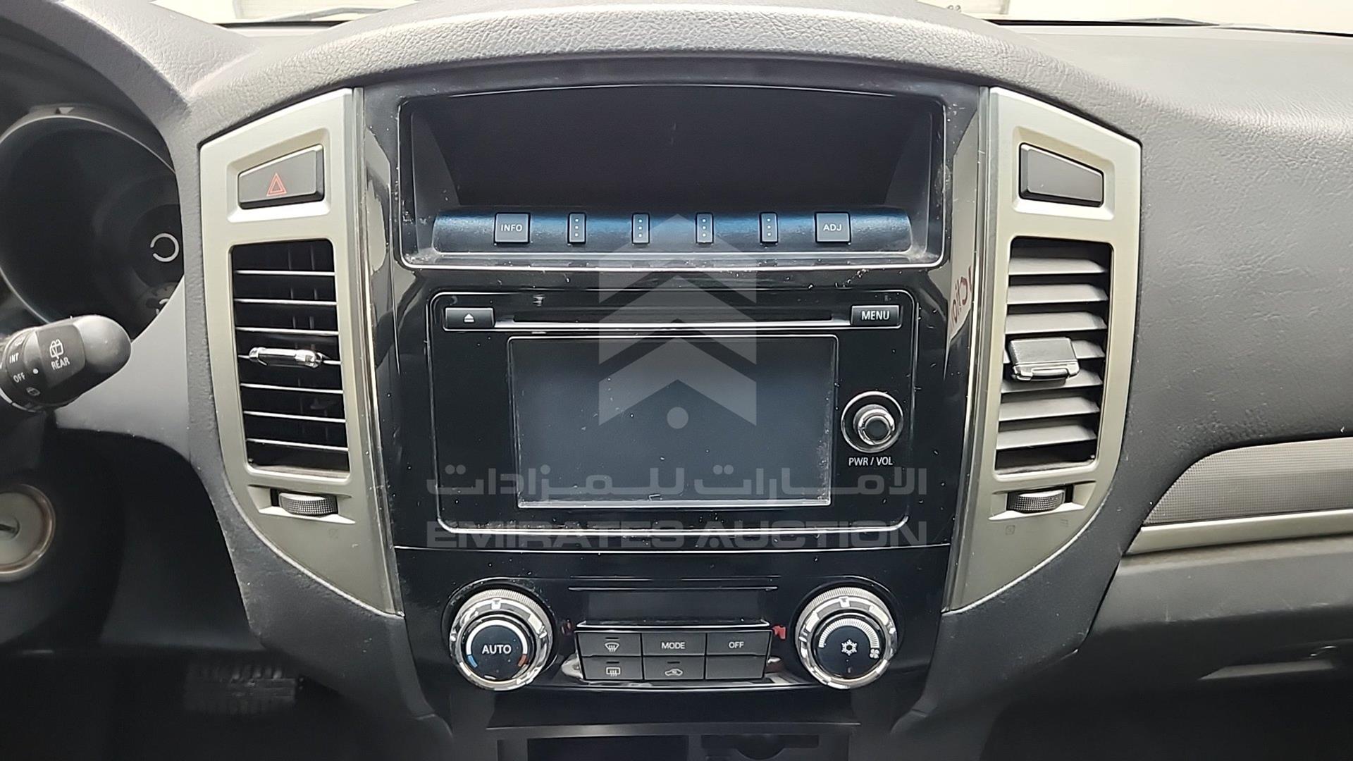 2016 MITSUBISHI PAJERO VIN: JMYMRV85WGJ724215