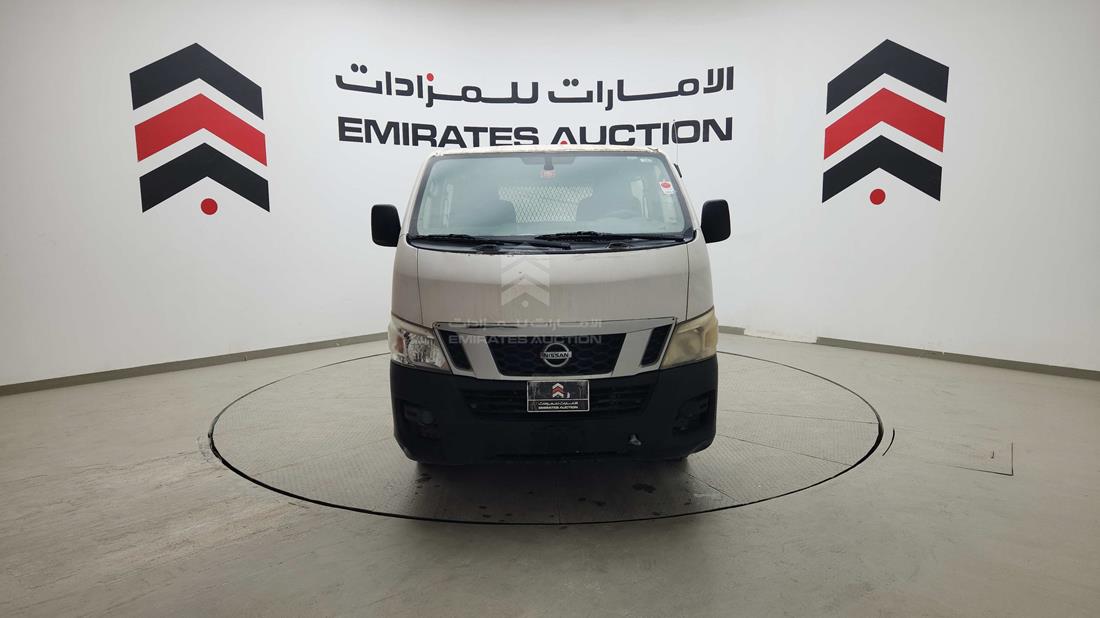 2014 Nissan Urvan — 360-degree view