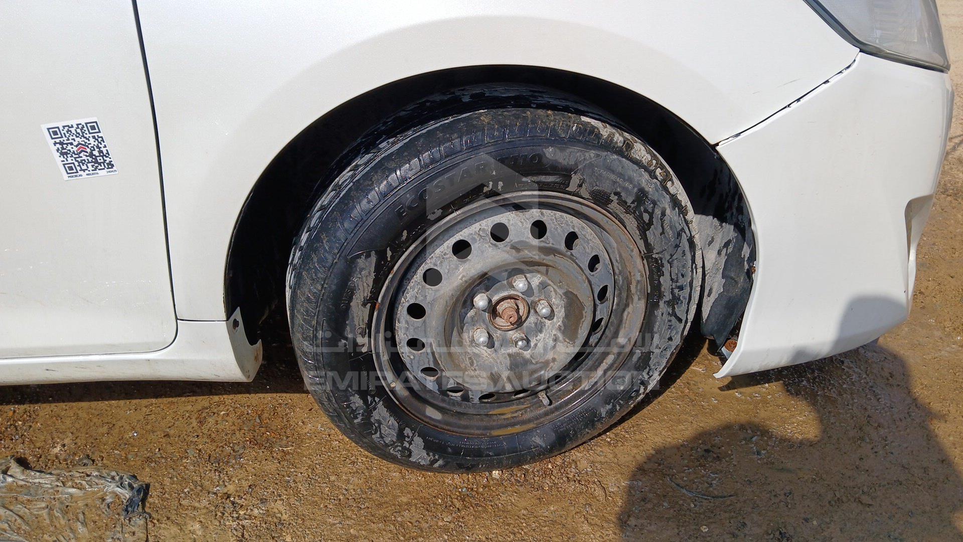 2014 TOYOTA CAMRY VIN: 6T1BF9FK4EX487058