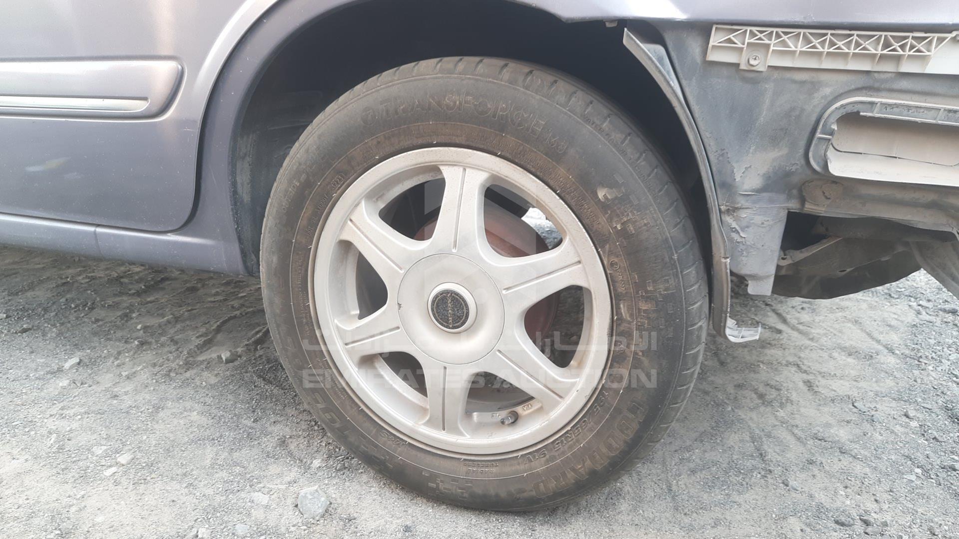 2004 NISSAN SUNNY VIN: JN1FN61C24W051609