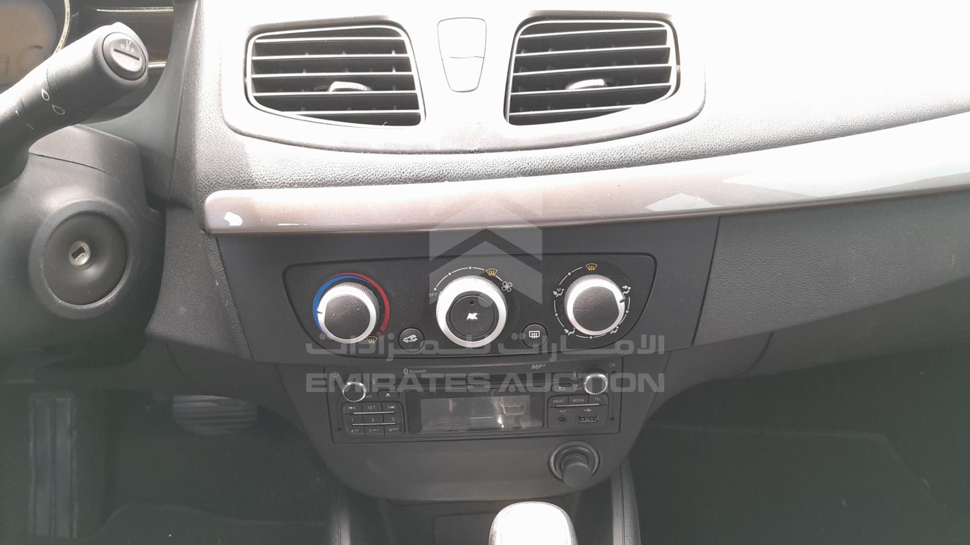 2014 RENAULT FLUENCE VIN: VF1LZLET2EC274201