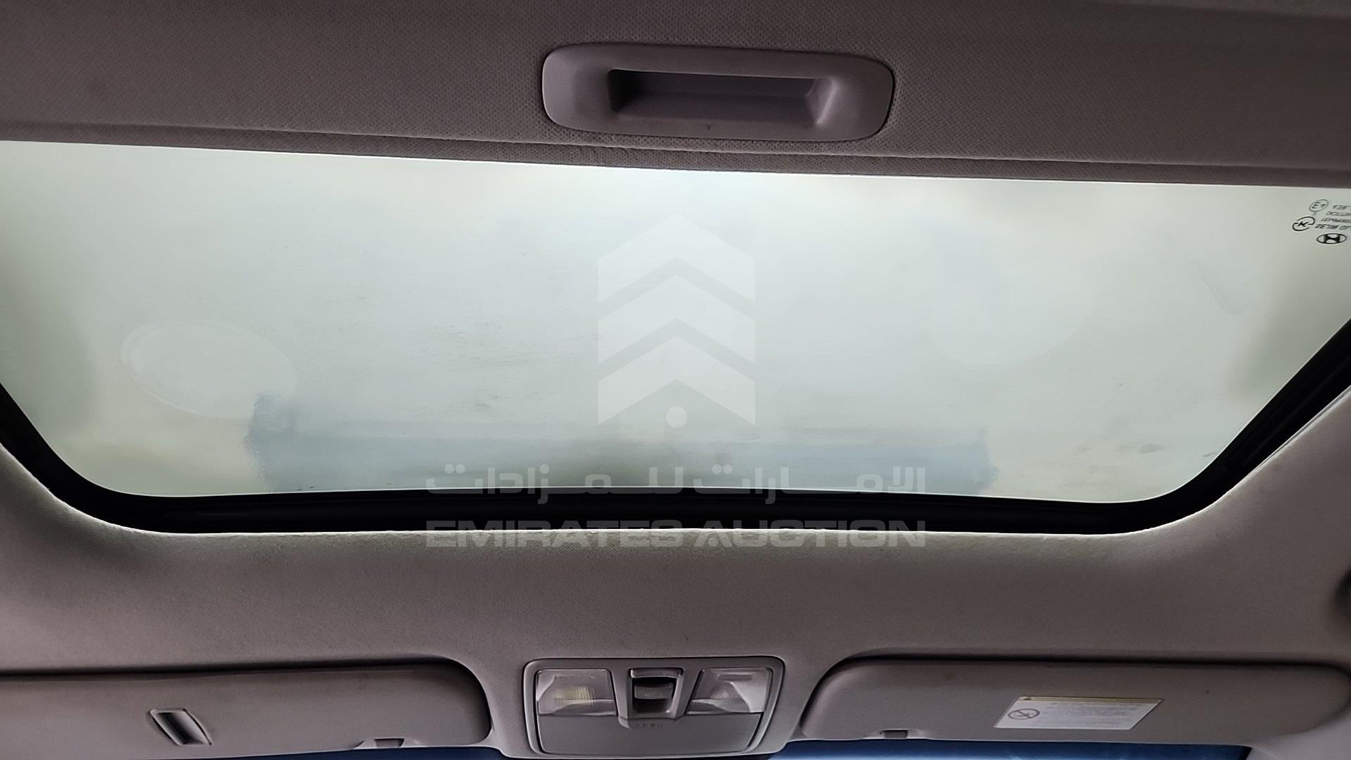 2014 HYUNDAI ELANTRA VIN: KMHDG41C8EU924159