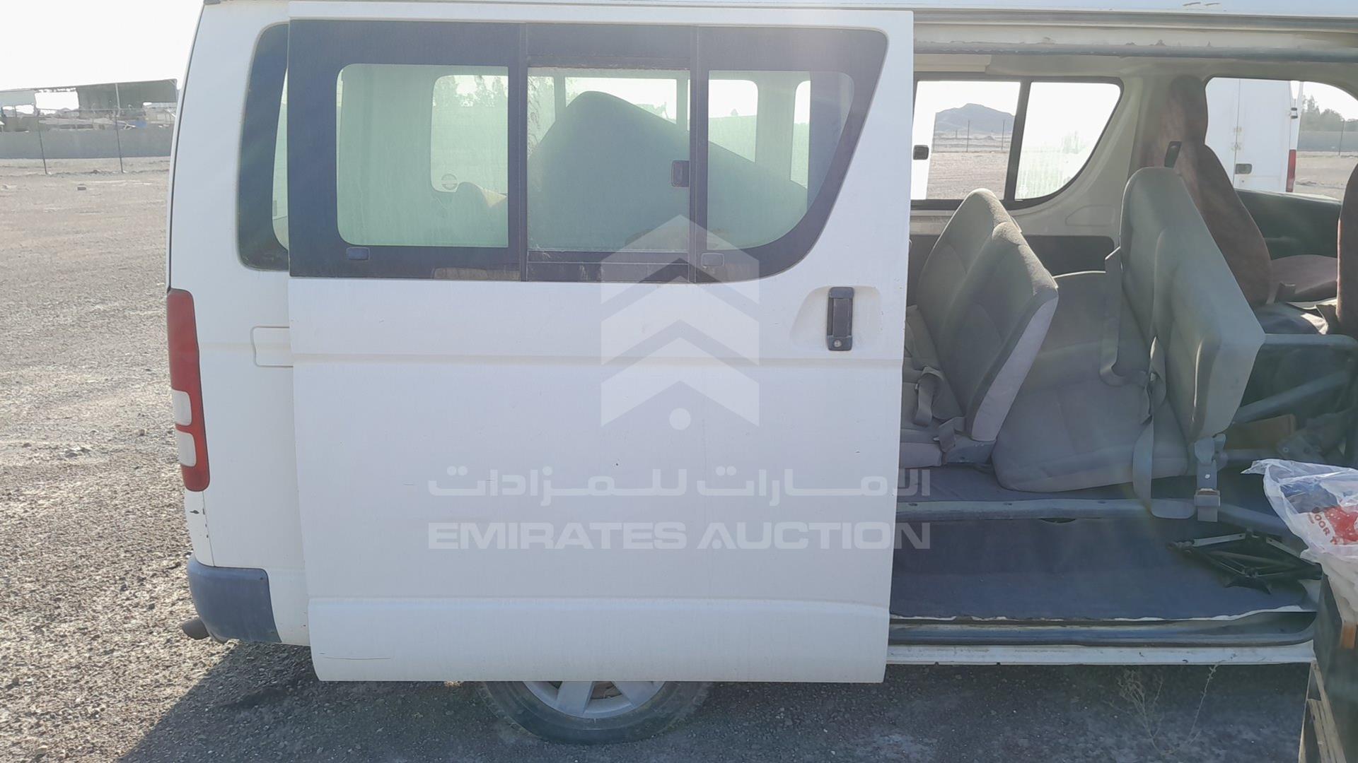 2009 TOYOTA HIACE VIN: JTGJX02P790025195