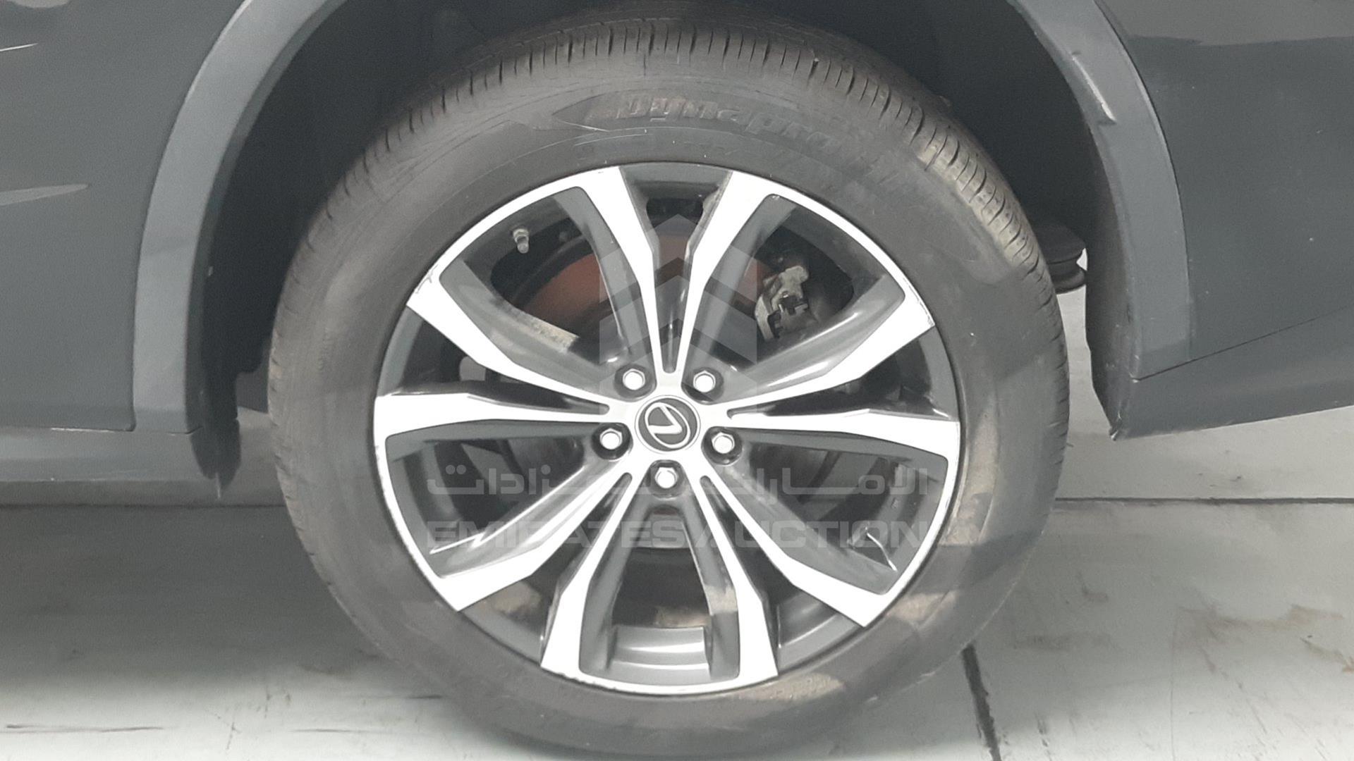 2020 LEXUS RX 350 VIN: JTJBZMCA3L2046583