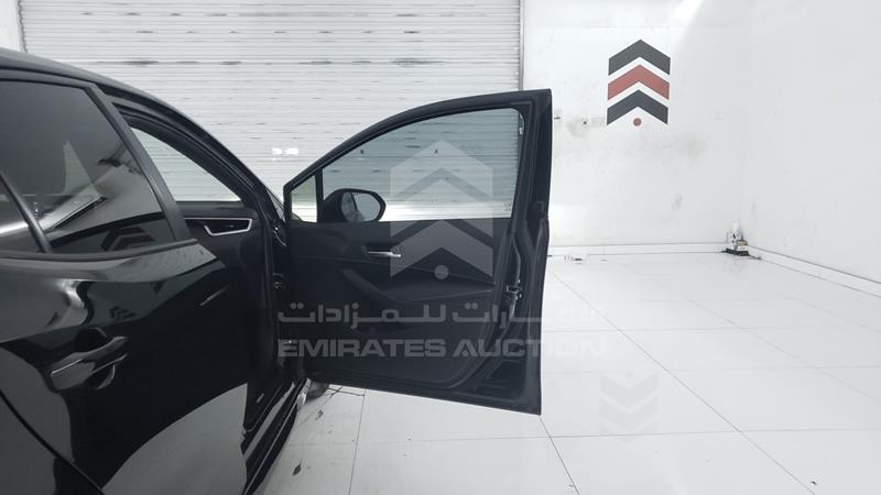 JTND4RBE5L3075505 Auction: EmiratesAuction Lot: 423206 JTND4RBE5L3075505 Toyota Corolla 2020 BLACK Photo 31
