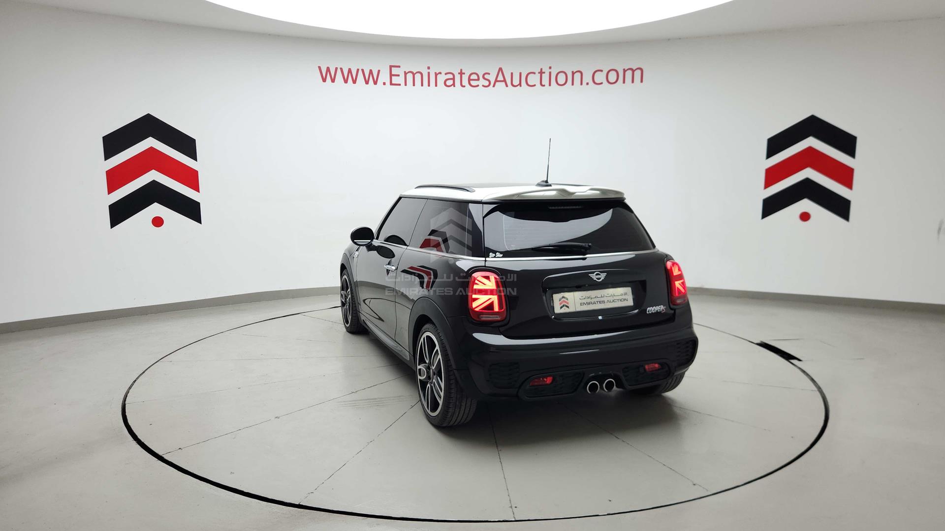 2021 MINI COOPER S VIN: WMWXR5A0XM2N20164