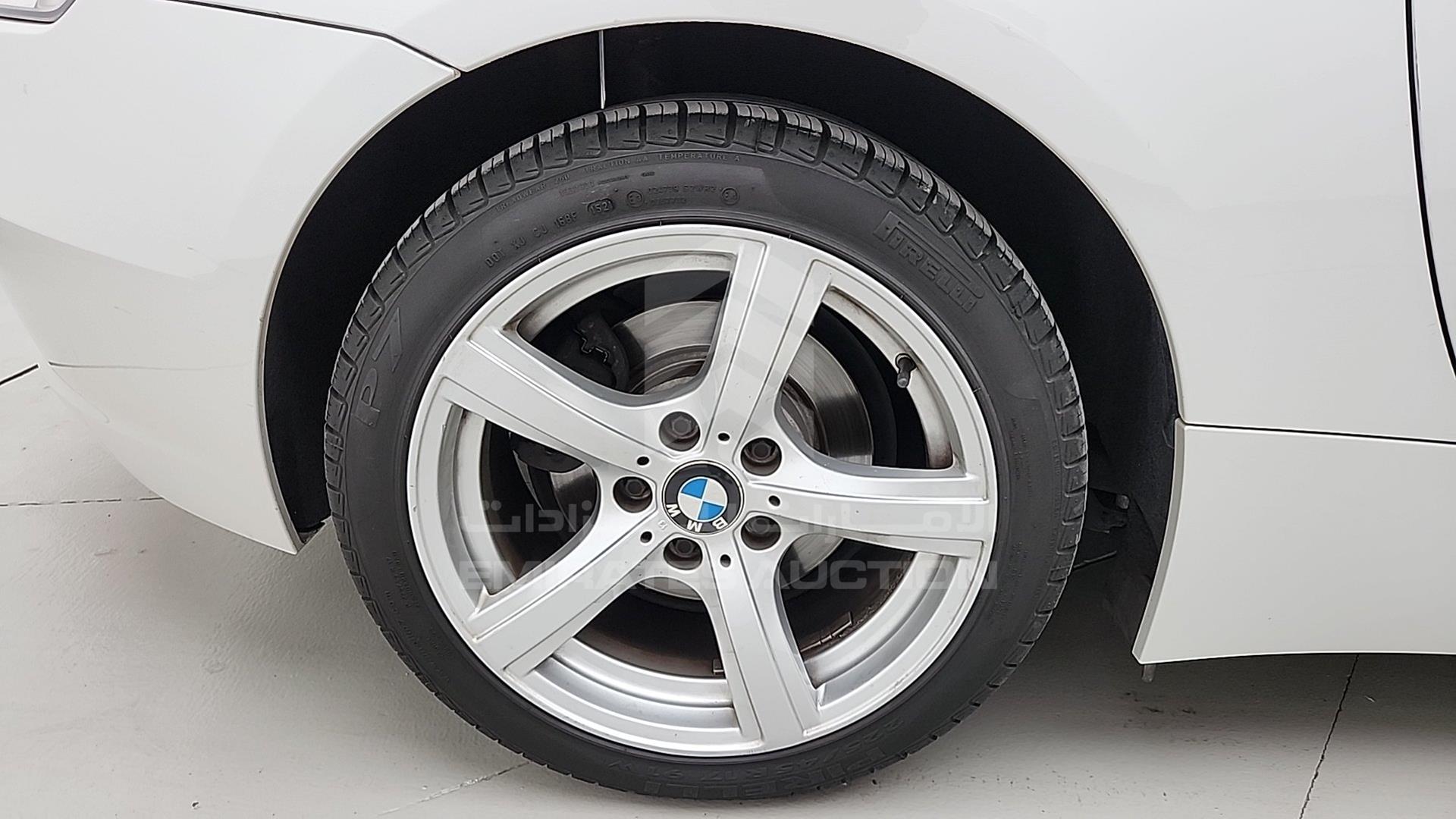 2015 BMW Z4 VIN: WBALL1107FJ664711
