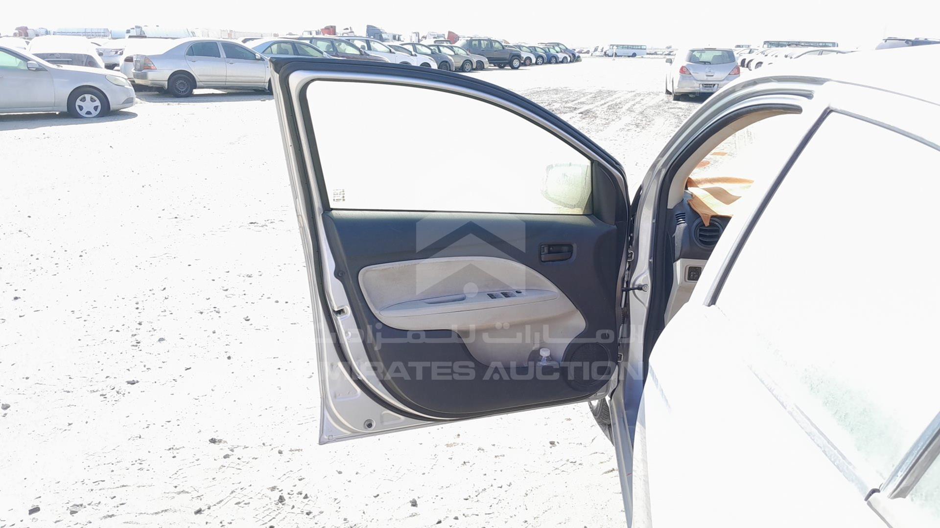 2014 MITSUBISHI ATTRAGE VIN: MMBSTA13AEH011126