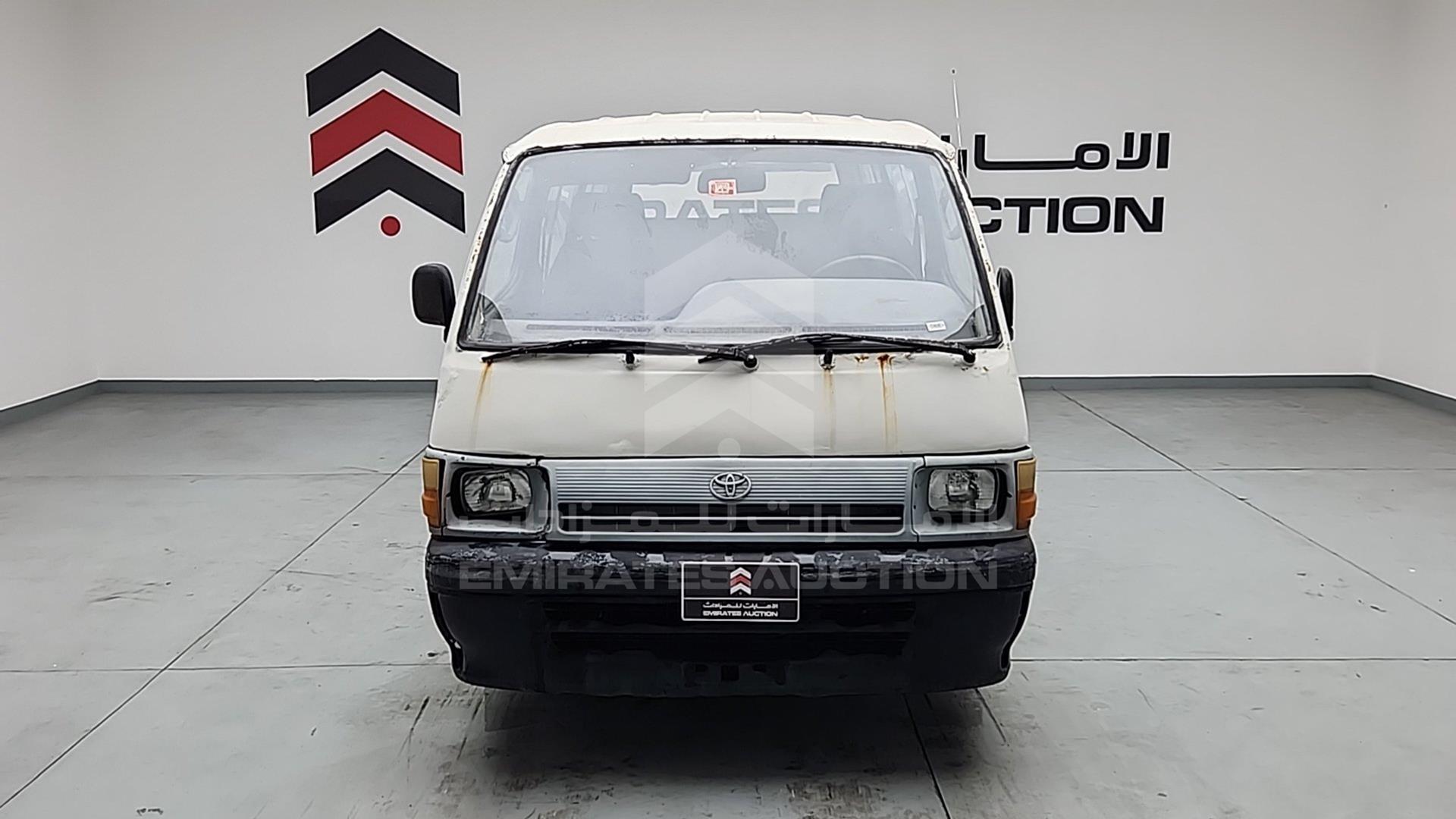 1996 TOYOTA HIACE VIN: RZH1150002393