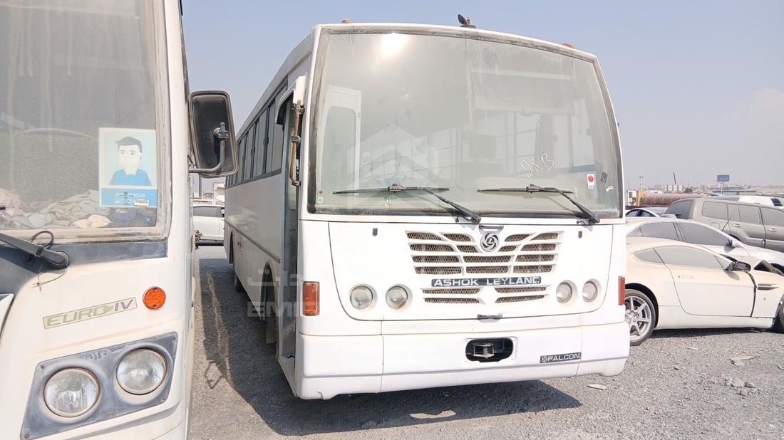 2016 Ashok Leyland Falcon — Front Right Angle — Photo 9
