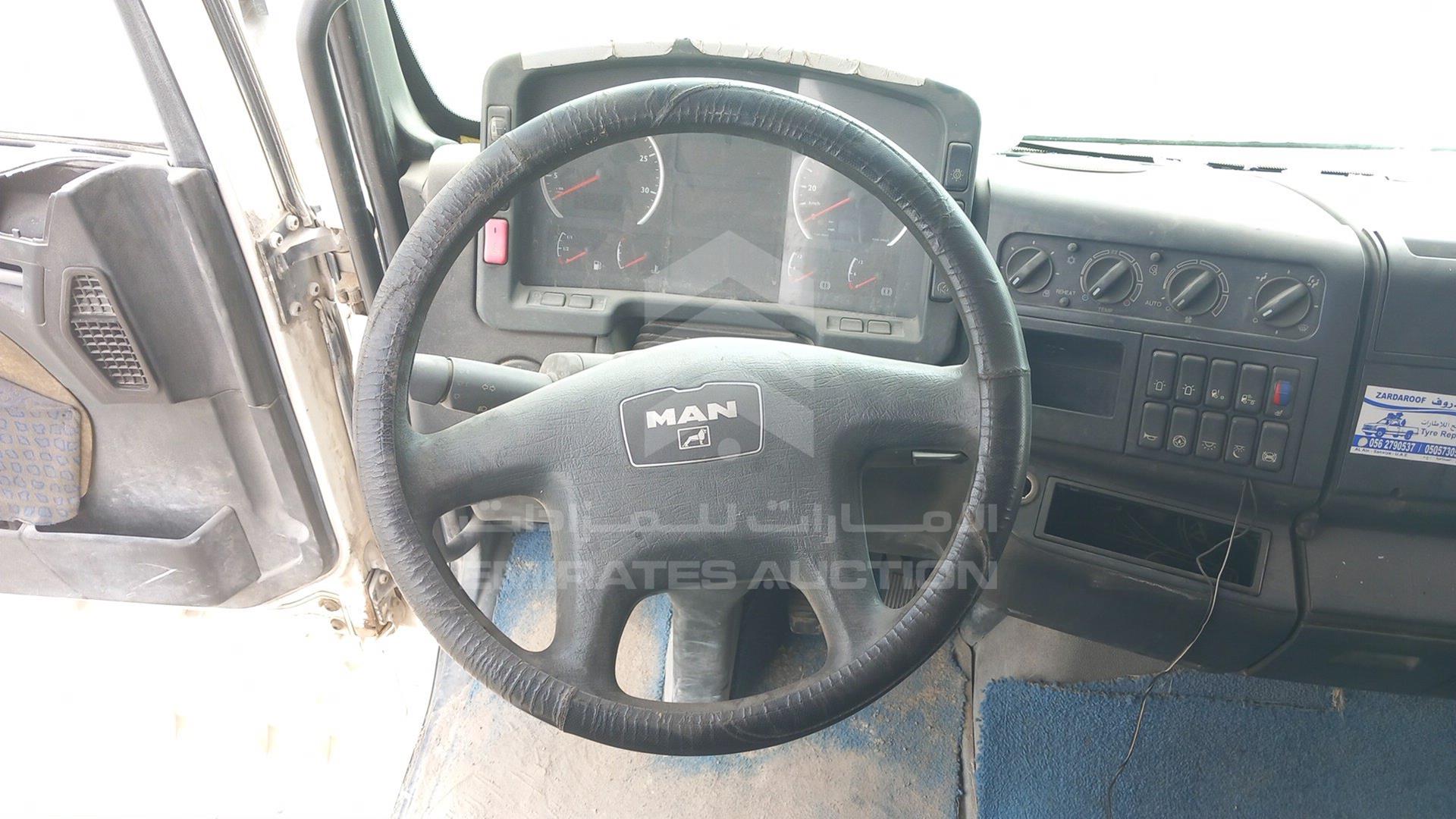 2004 MAN 18 43 VIN: WMAH05ZZZ4M377937