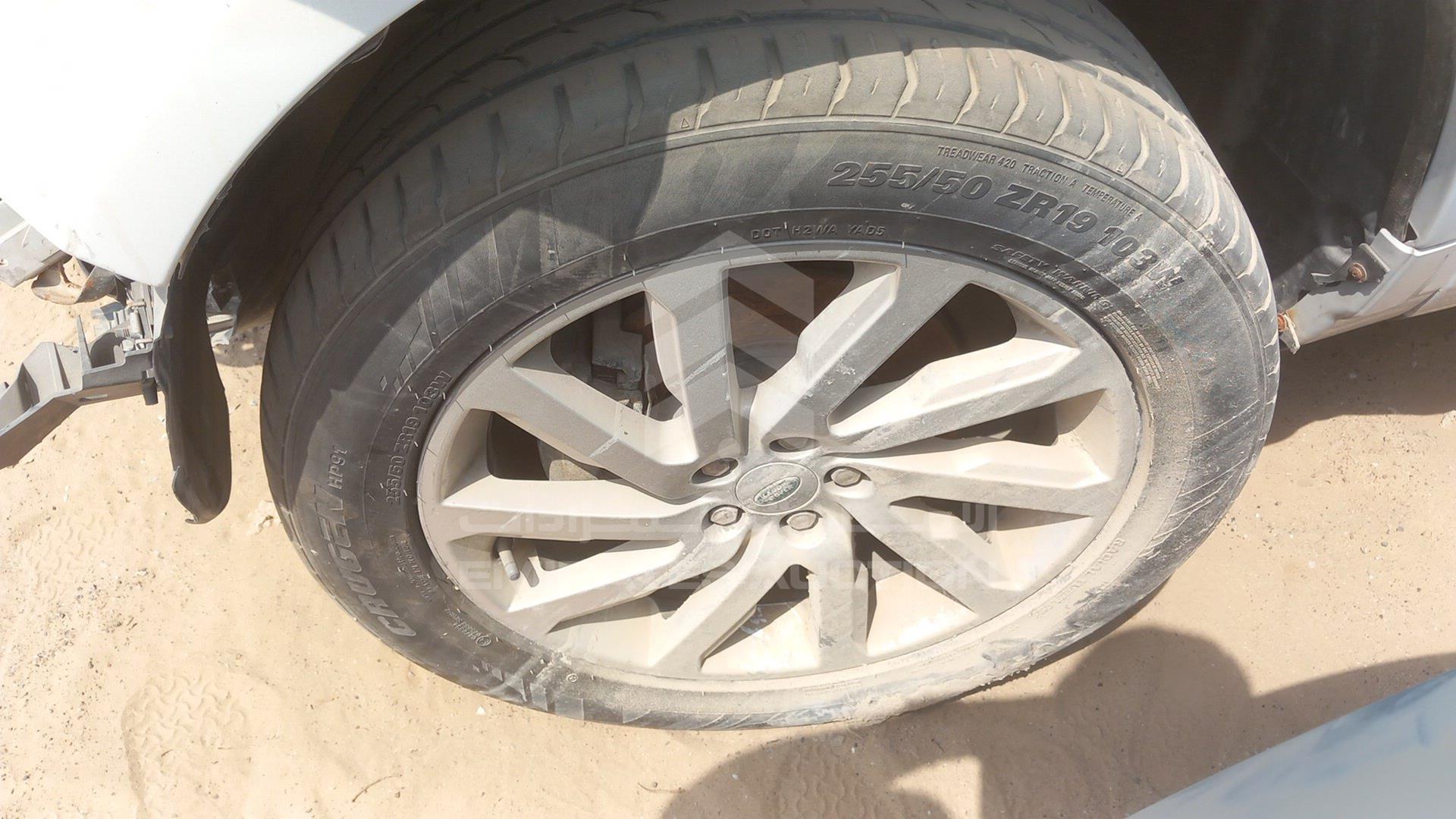 0 LAND ROVER LR2 HSE VIN: SALFA2BA3CH309548