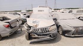 2016 Mitsubishi L 200 — Full Front View — Photo 1 — Thumbnail