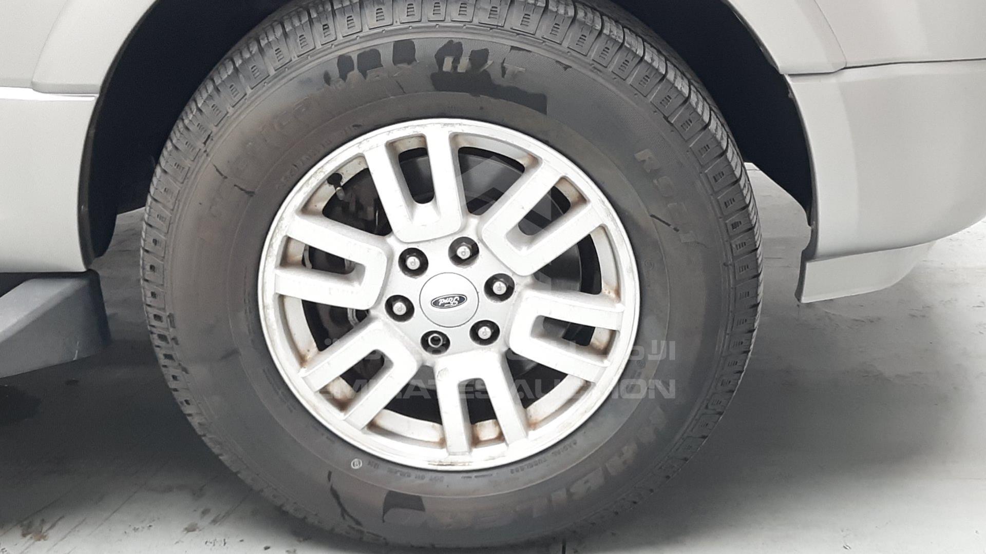 2008 FORD EXPEDITION VIN: 1FMFU16528LA64599