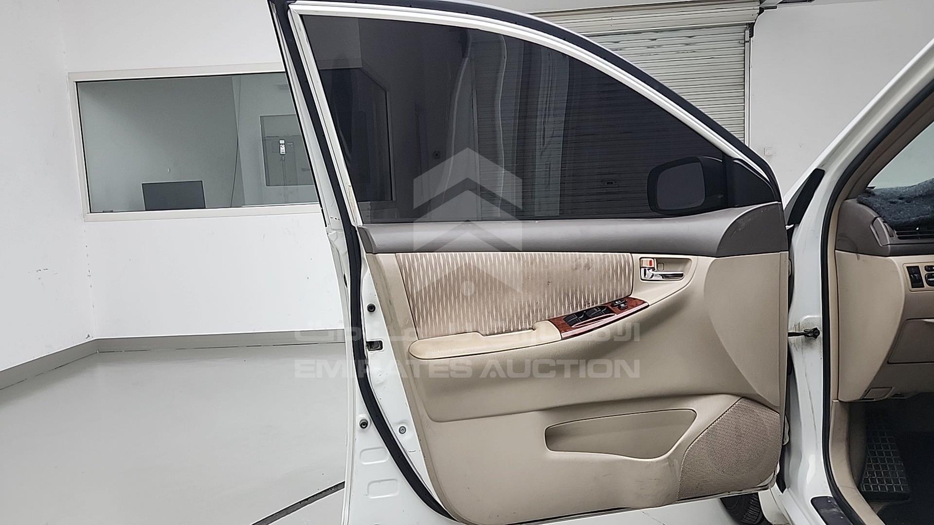 2007 TOYOTA COROLLA VIN: JTDBR22E573216888