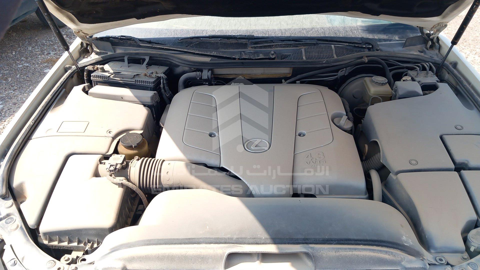 2001 LEXUS LS 430 VIN: JTHBN30F910049181