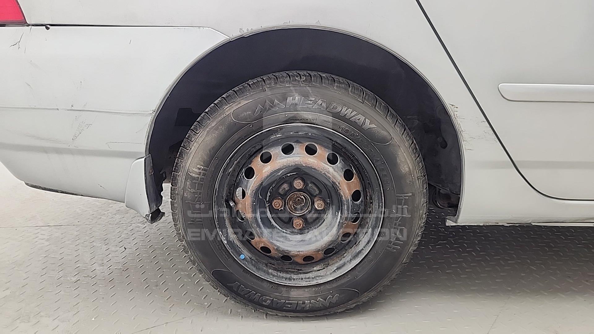 2003 TOYOTA COROLLA VIN: JTDBR23E233053674