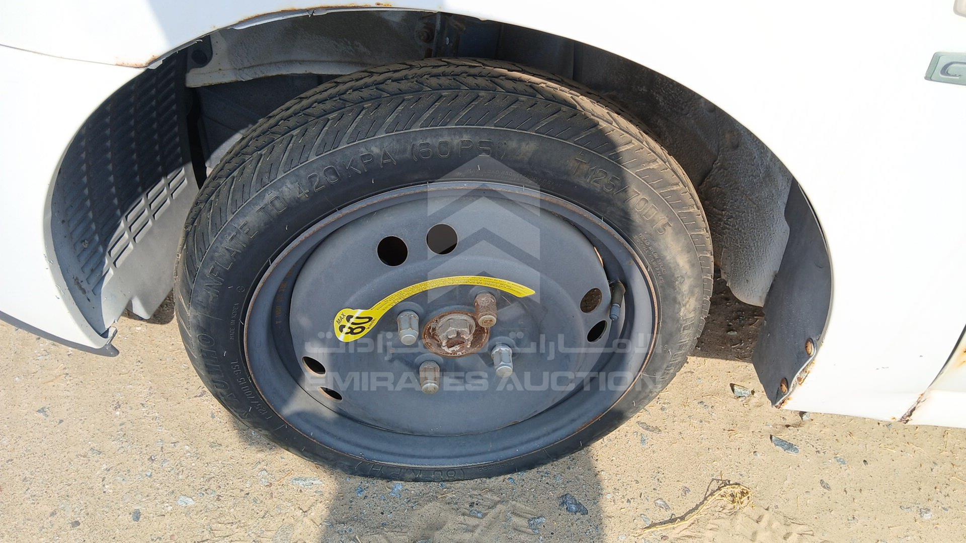2004 KIA SPECTRA VIN: KNAFE22124A003091