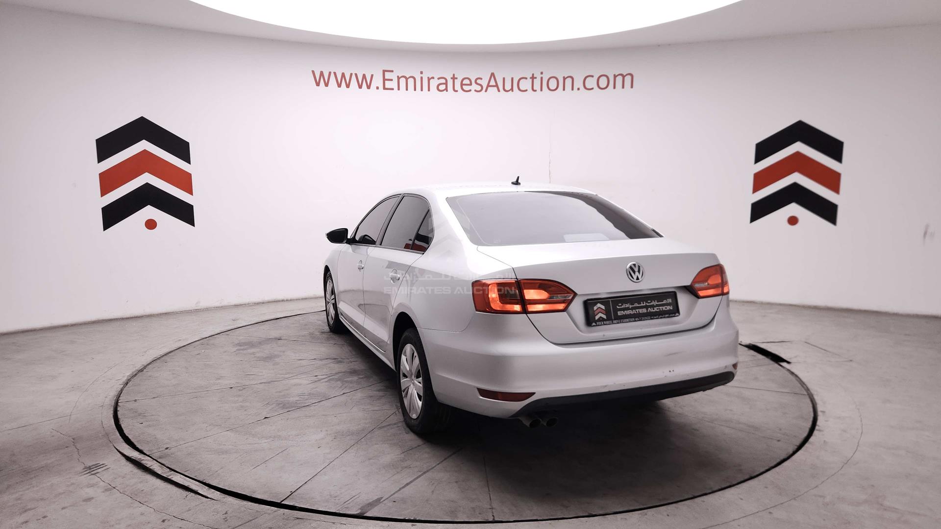 2015 VOLKSWAGEN JETTA VIN: WVWRV1AJXFM200925