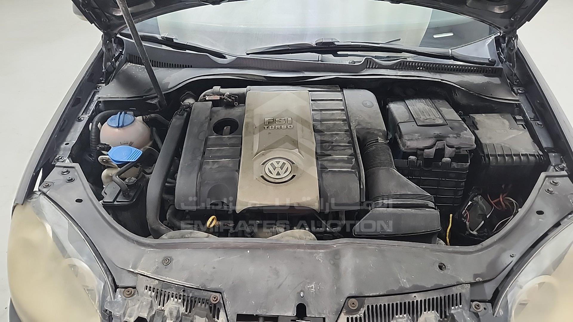 2008 VOLKSWAGEN GOLF VIN: WVWGK11K38W201785