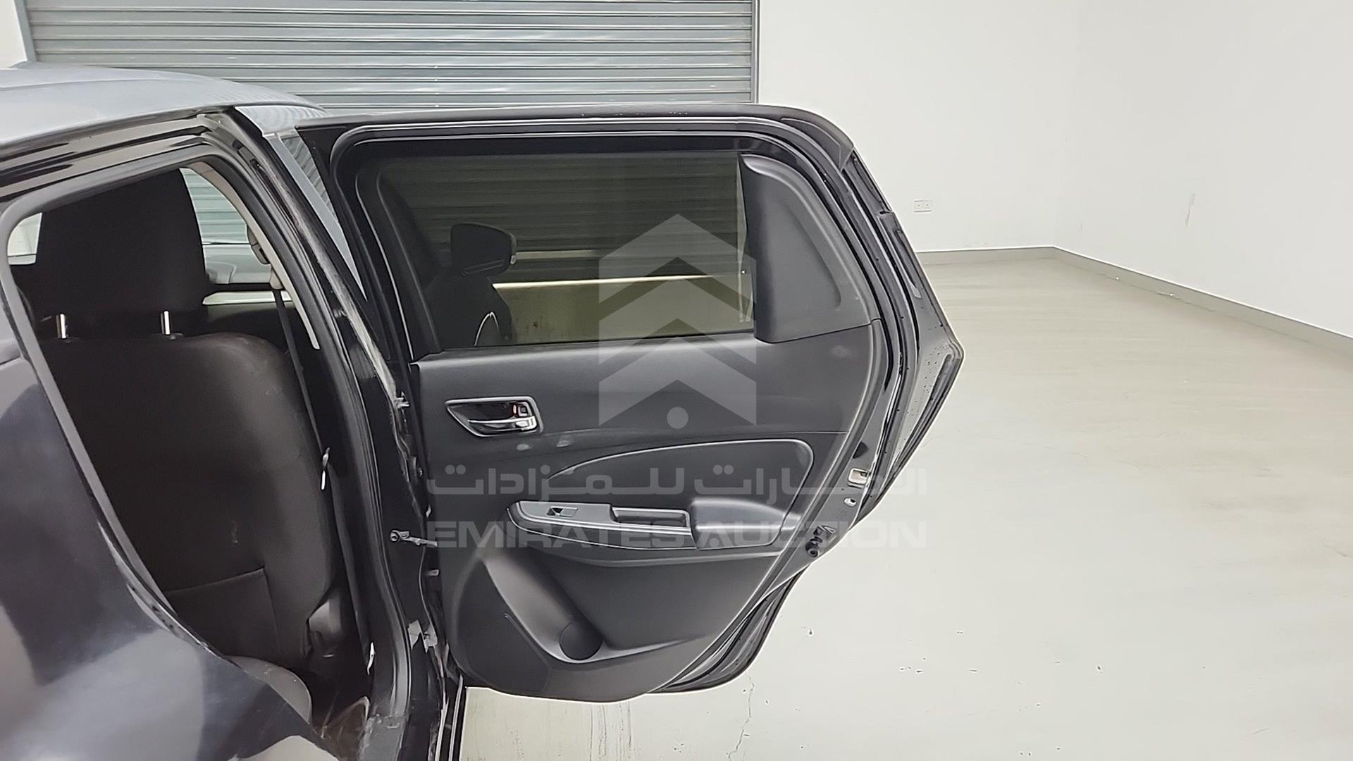 2019 SUZUKI SWIFT VIN: JS2ZC6C21K6100435