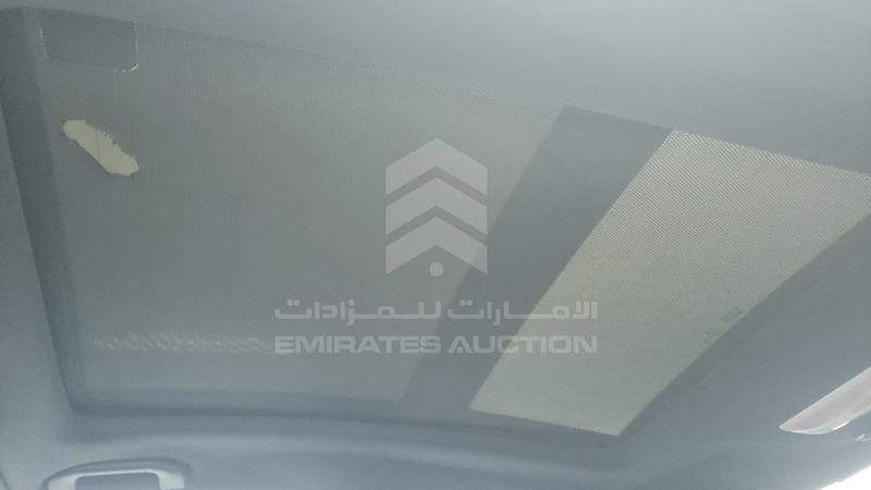 WDDGJ7HB7DG056594 Auction: EmiratesAuction Lot: 428637 WDDGJ7HB7DG056594 Mercedes C 63 AMG 2013 WHITE Photo 22