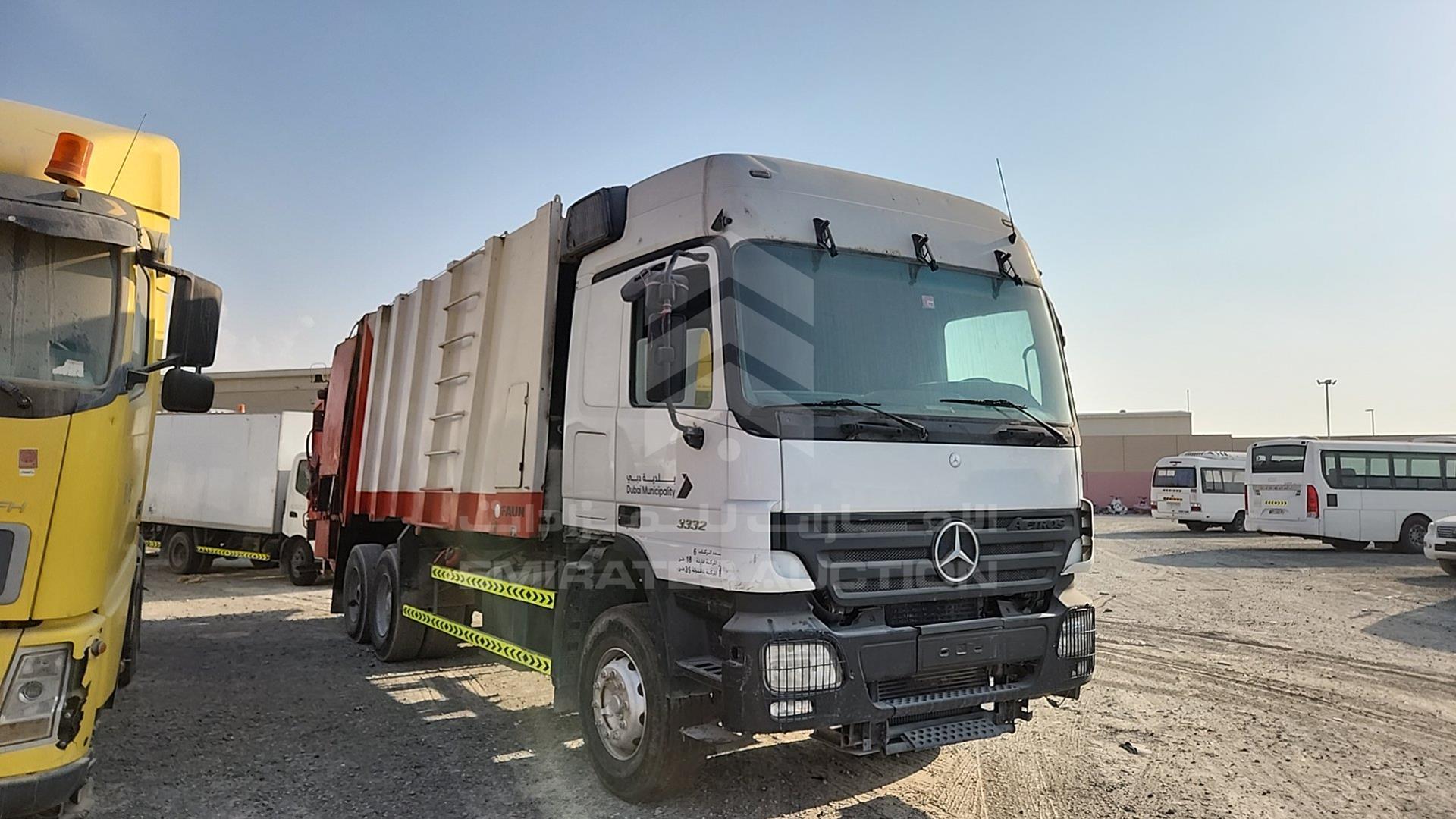 2008 MERCEDES ACTROS VIN: WDAKHCAA88L307911