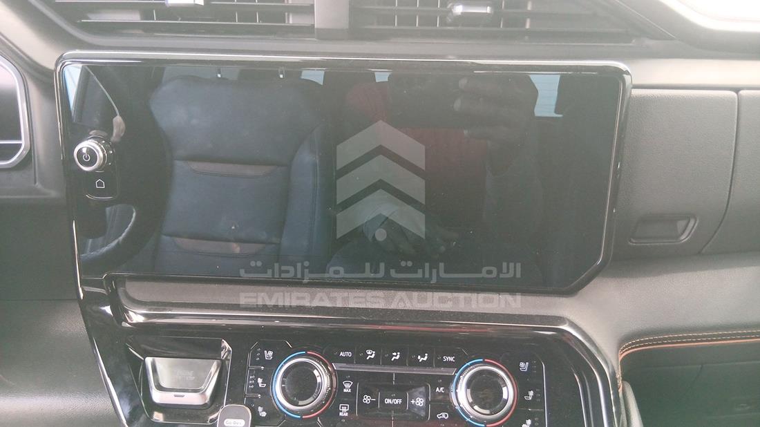 جي ام سي سيررا 2022 — نظم الترفيه وكاميرا المراقبة والملاحة — صورة 16