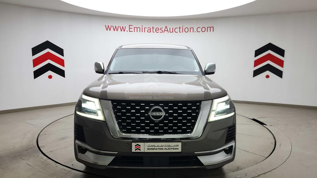 2017 Nissan Patrol — 360-degree view
