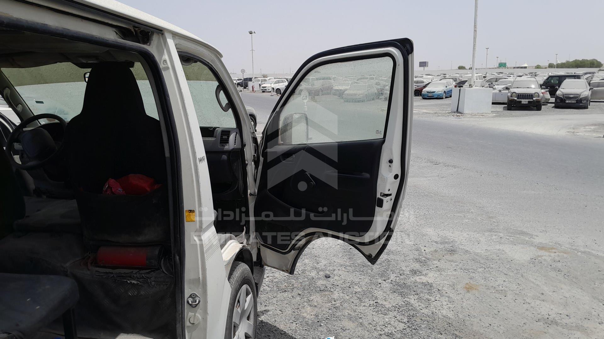 2008 TOYOTA HIACE VIN: JTGJX02P680018382