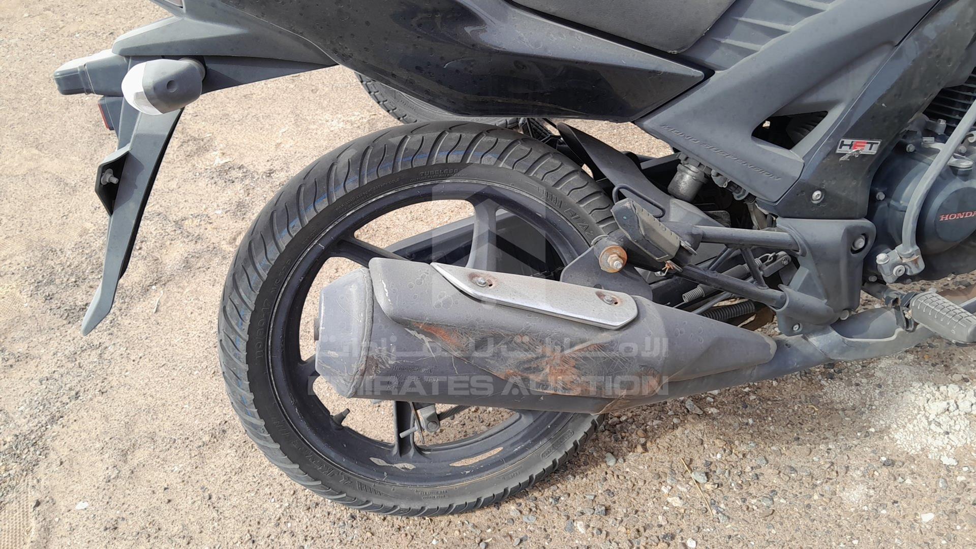 2022 HONDA MOTORBIKE VIN: ME4KC20F9NA003856